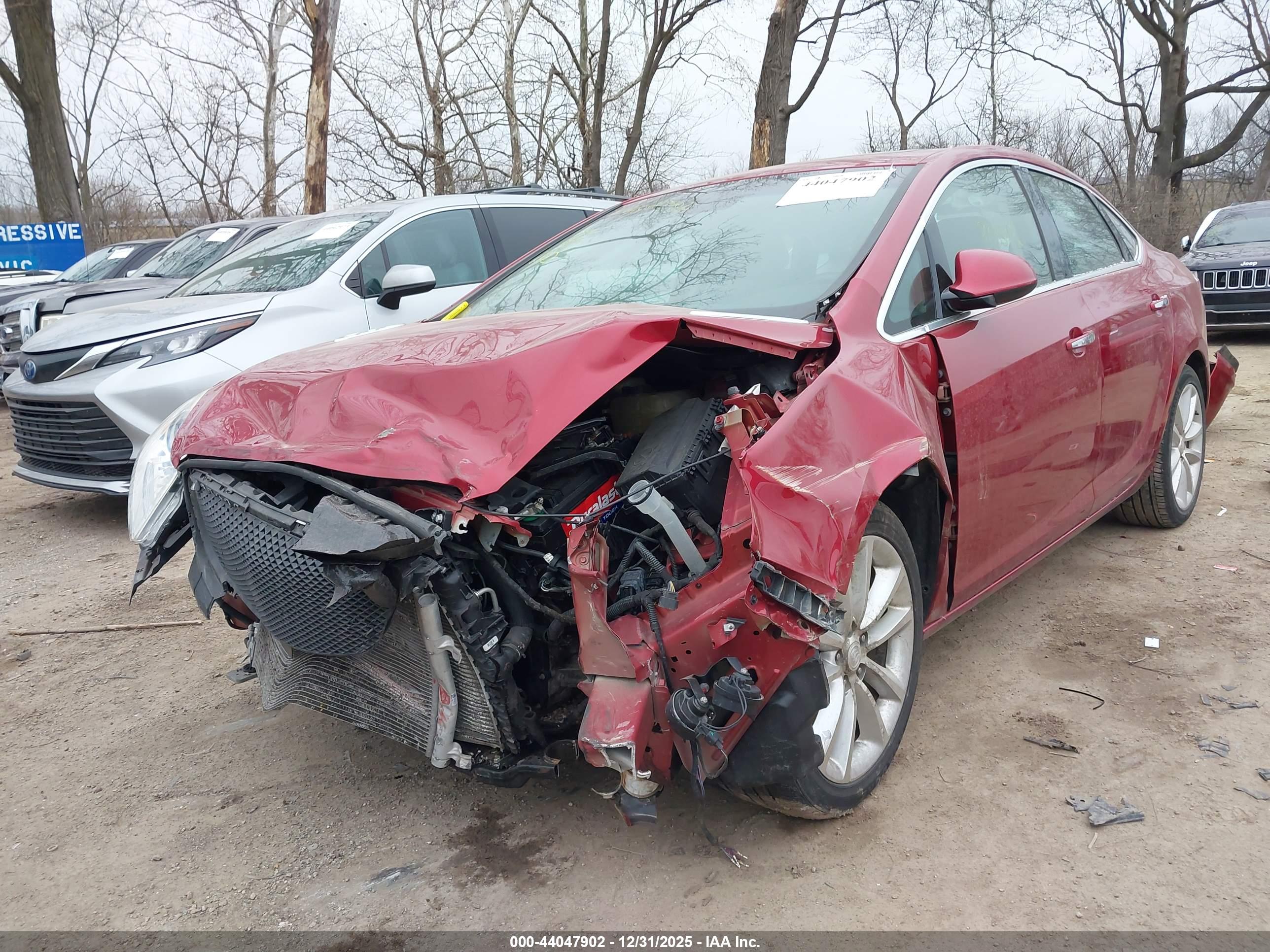 BUICK VERANO image 6