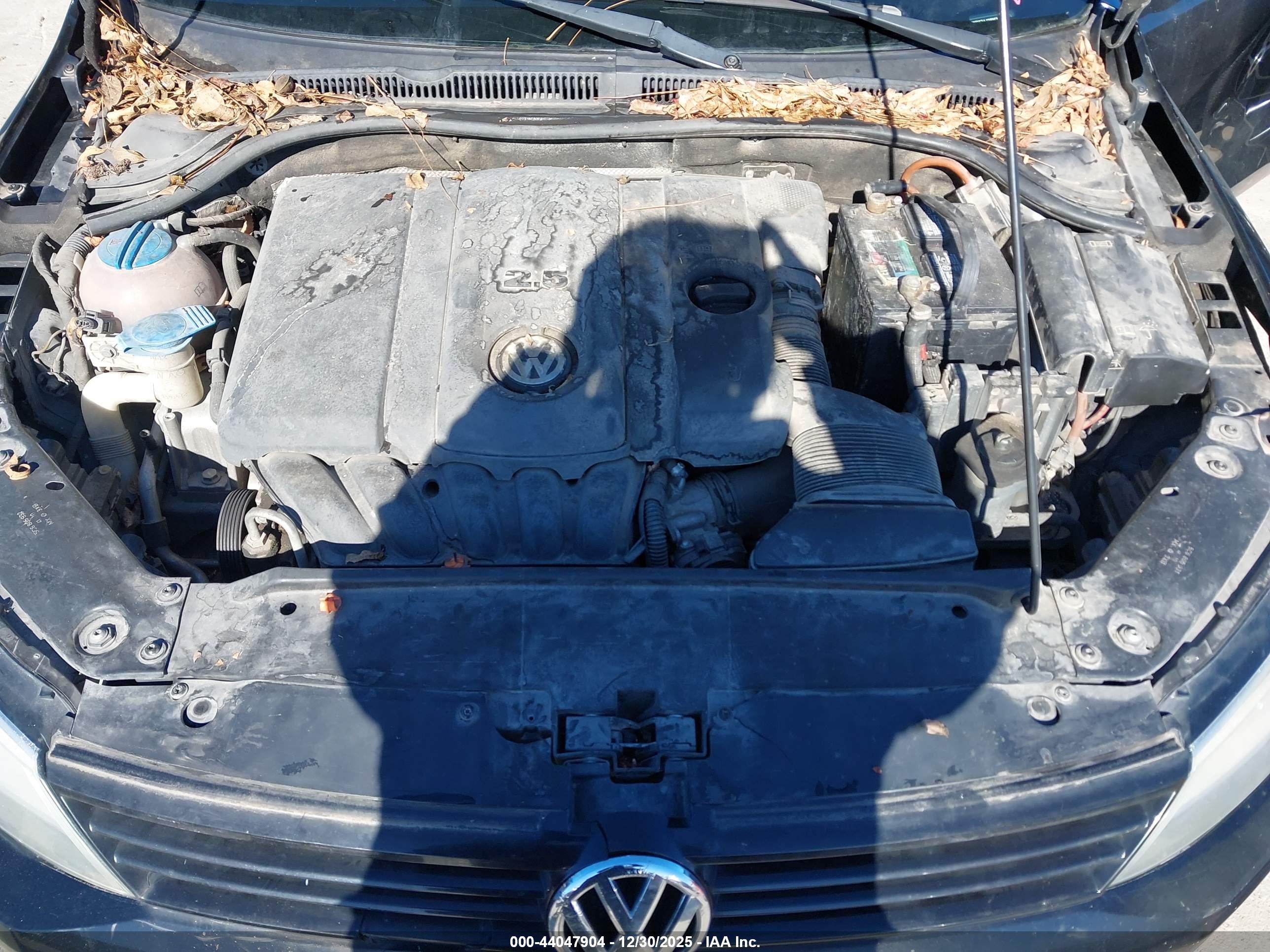 VOLKSWAGEN JETTA image 10