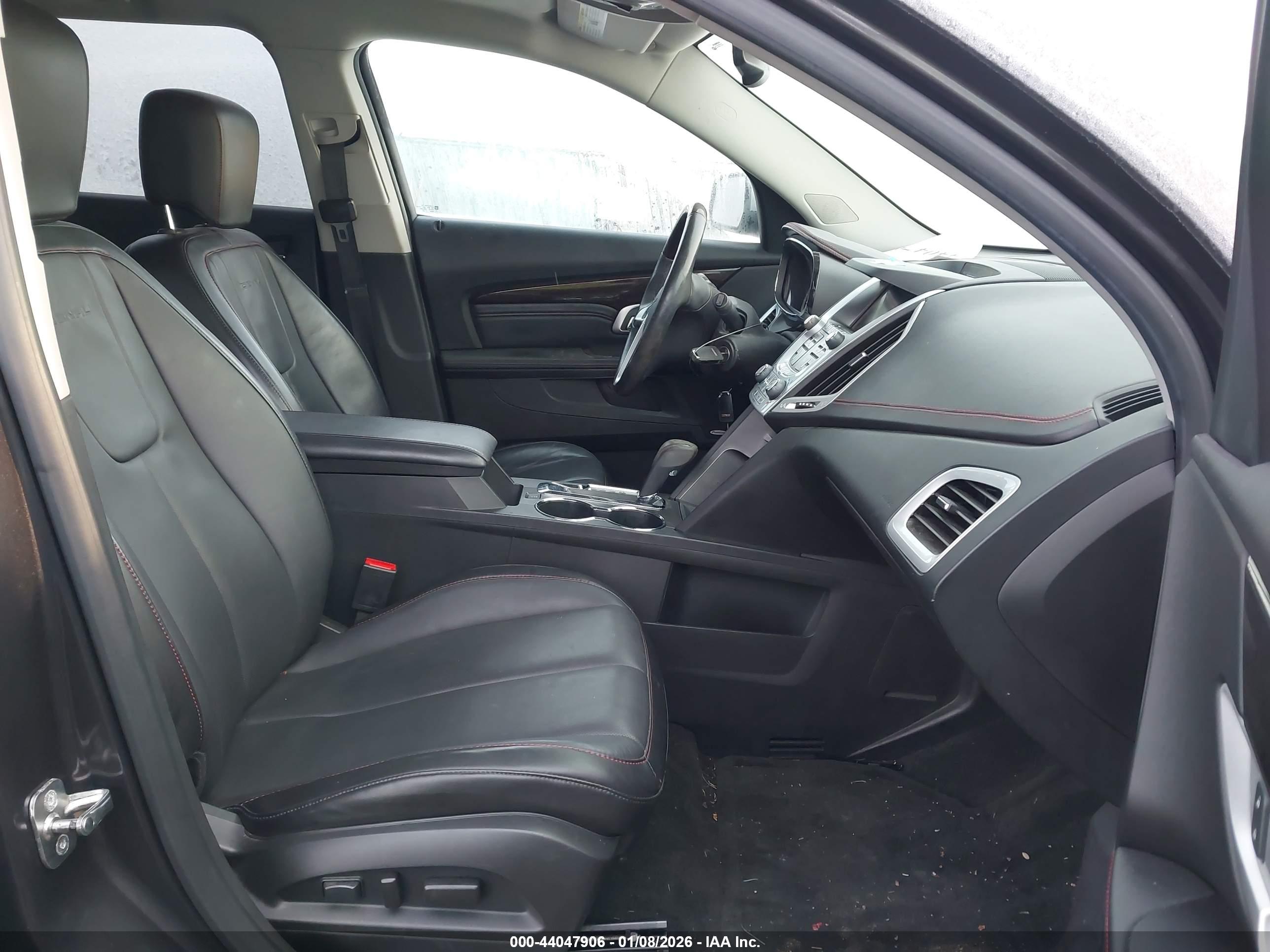 GMC TERRAIN image 5