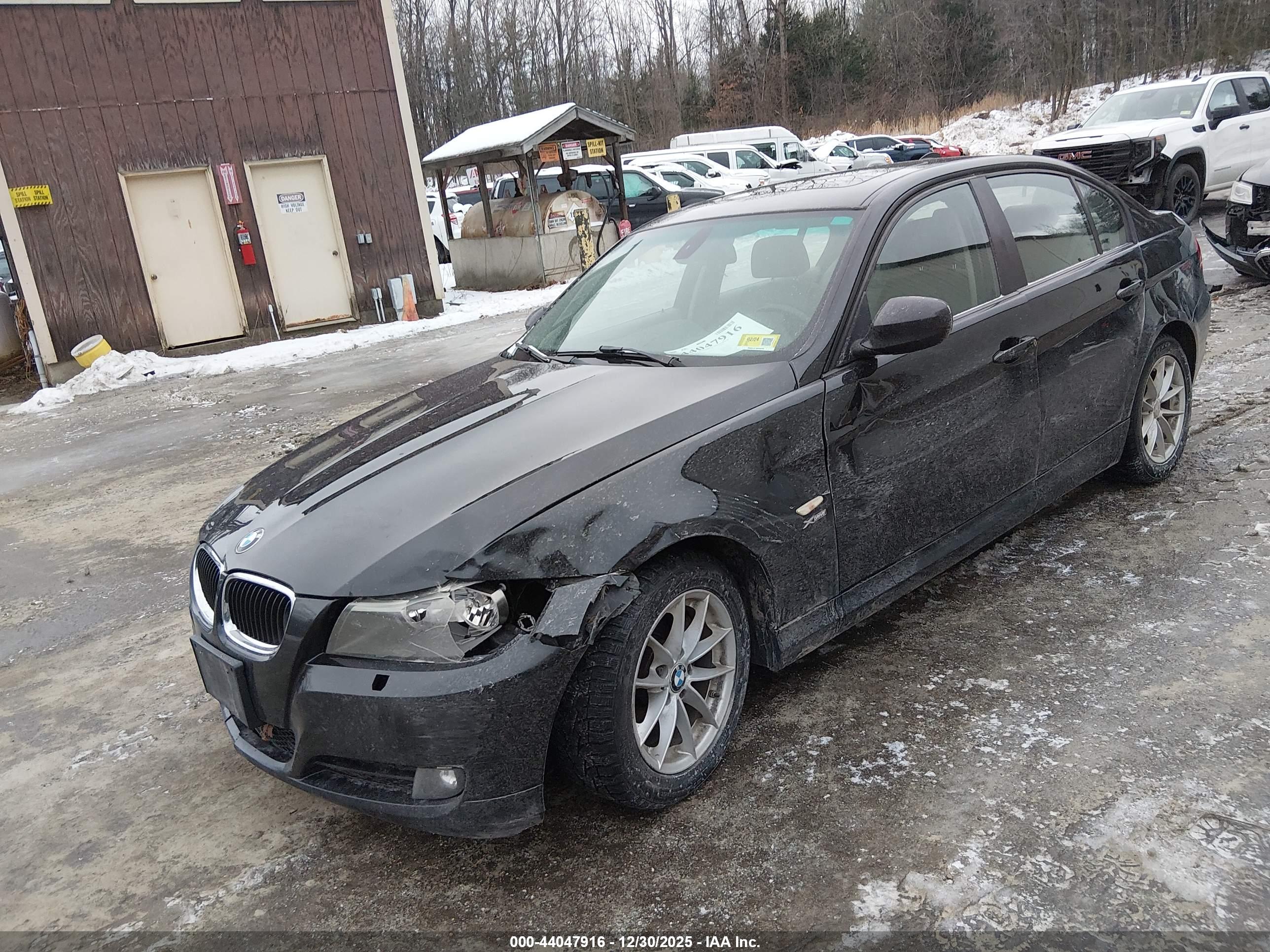 BMW 328I image 6