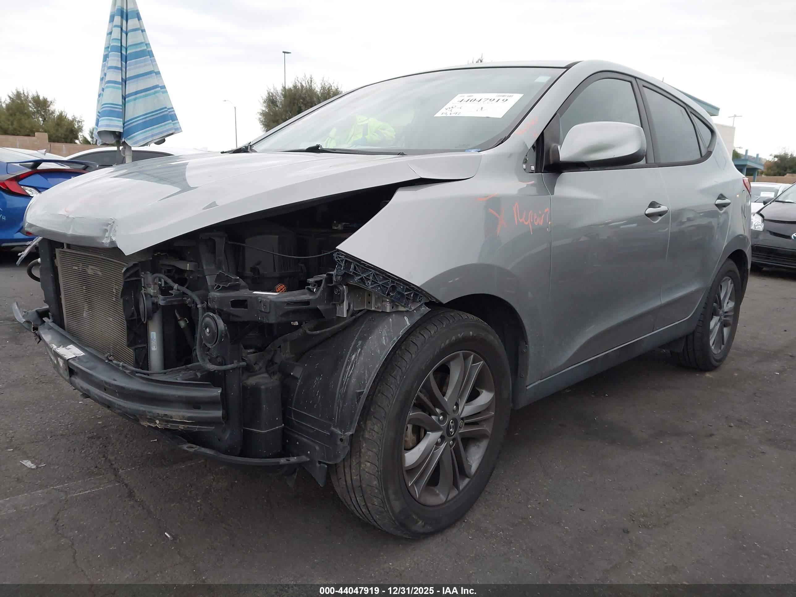 HYUNDAI TUCSON image 2