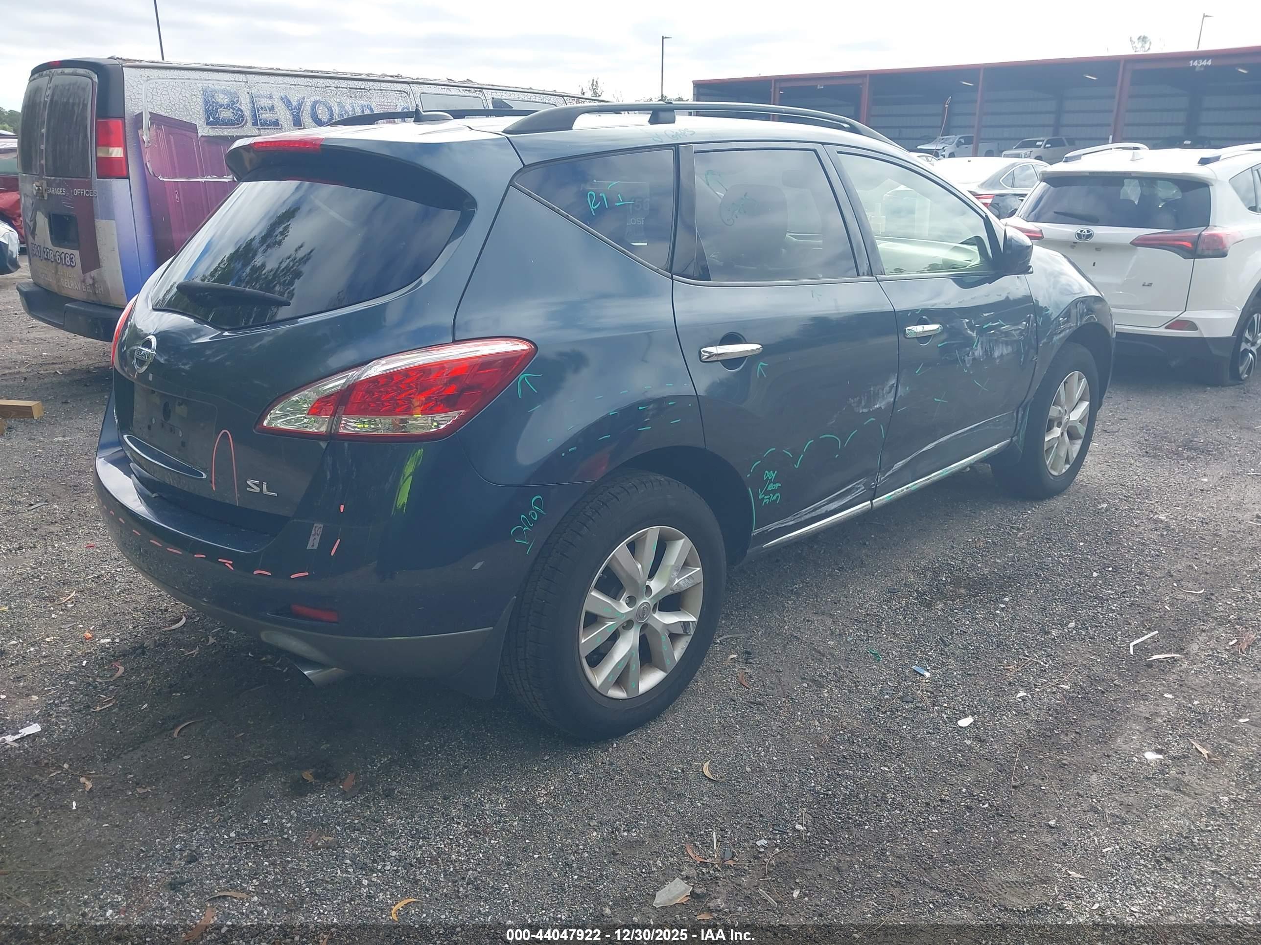 NISSAN MURANO image 4