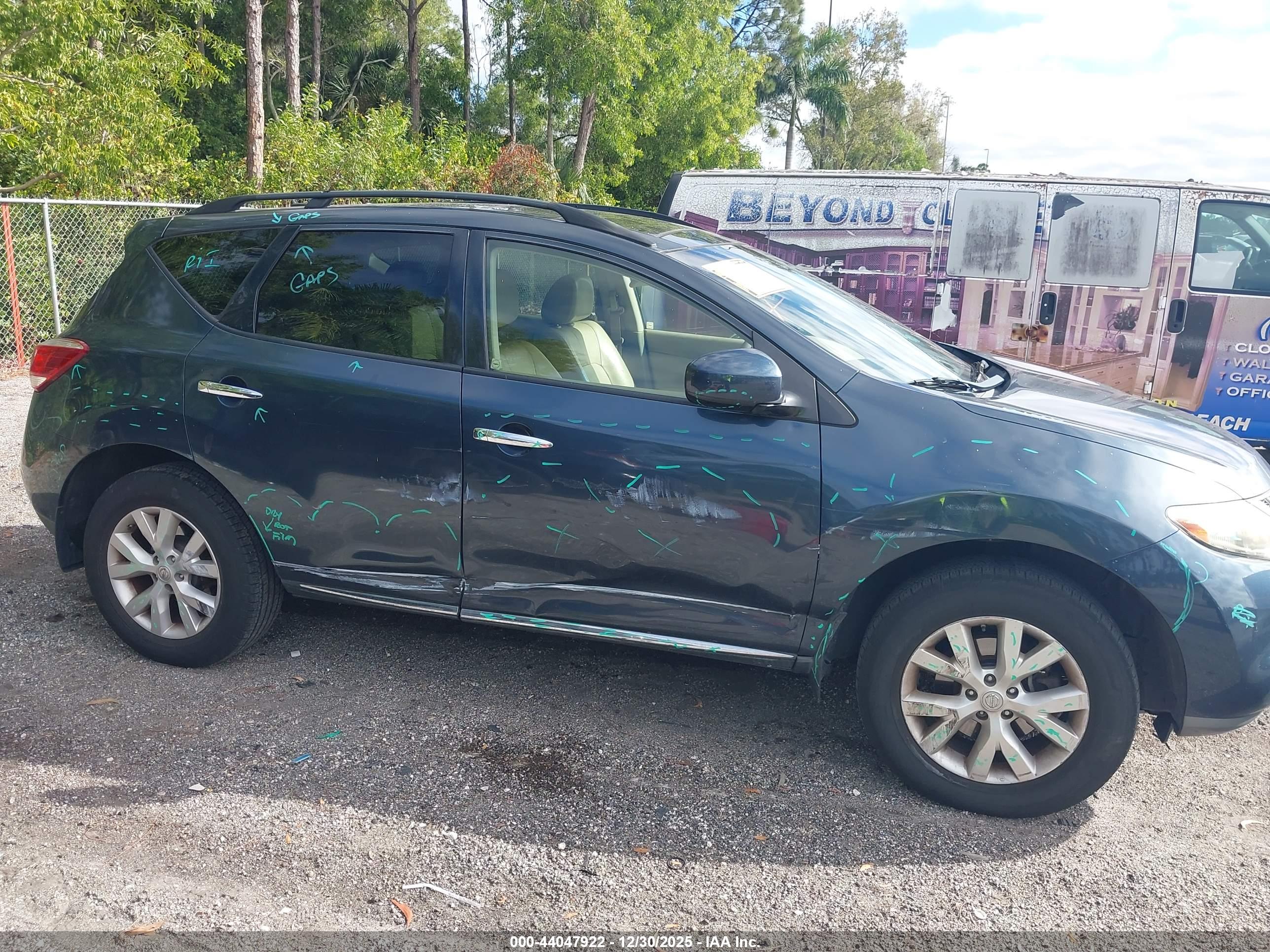 NISSAN MURANO image 6