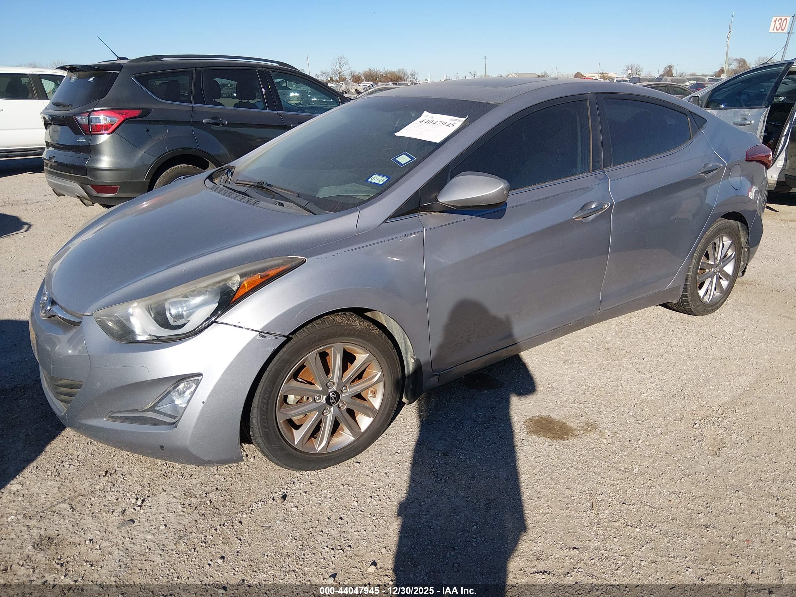HYUNDAI ELANTRA image 2