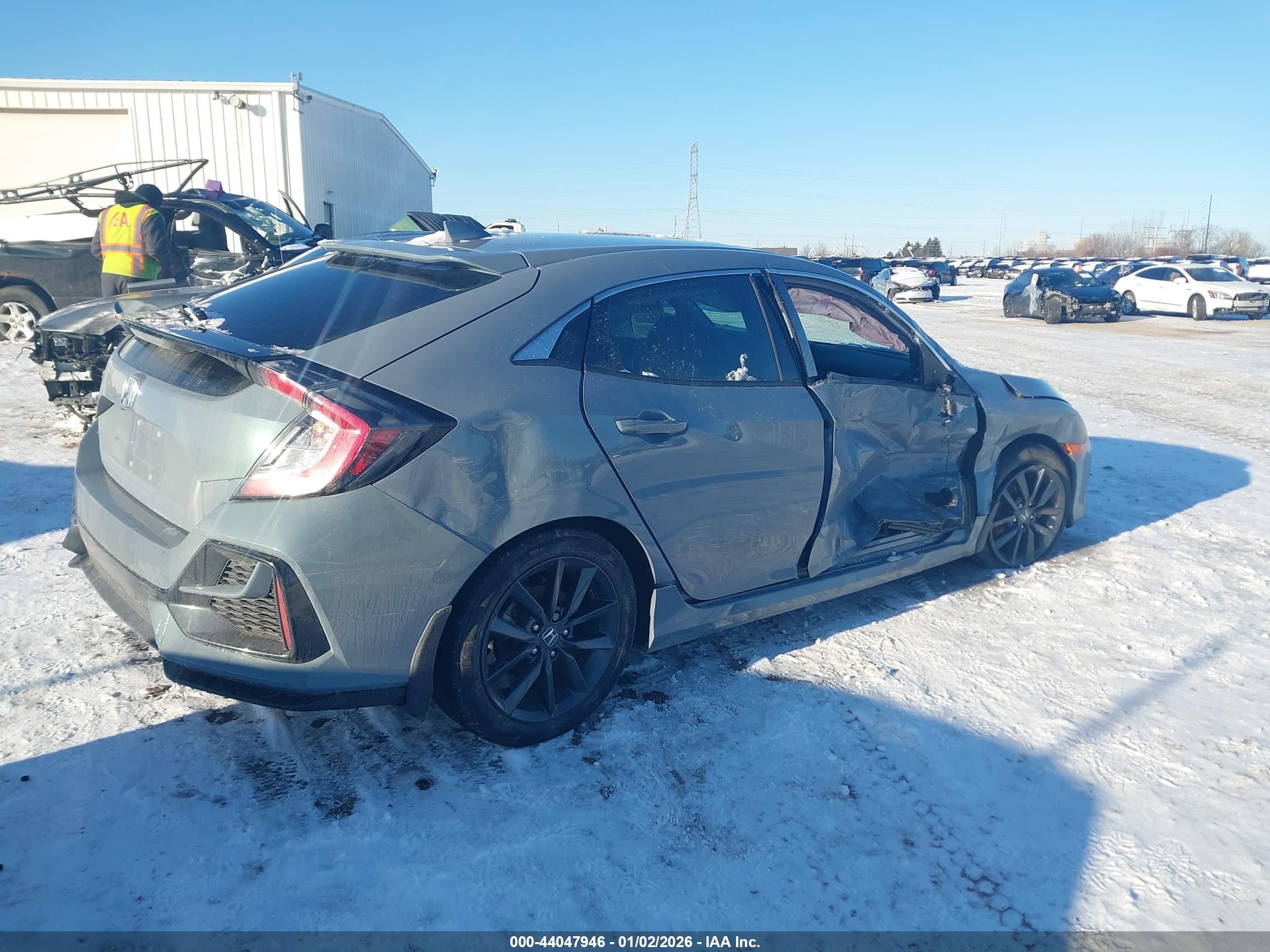 HONDA CIVIC image 4