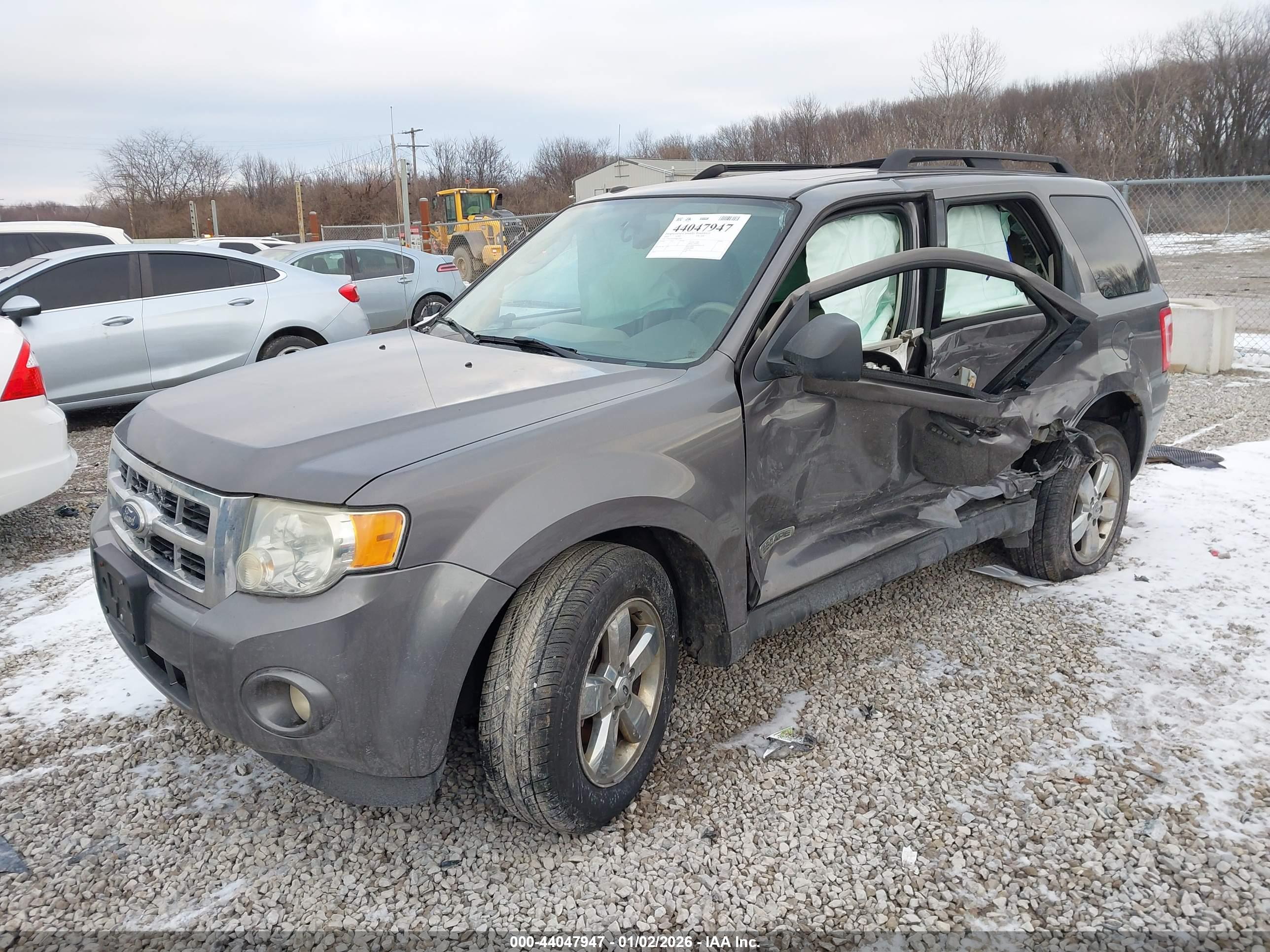 FORD ESCAPE image 2