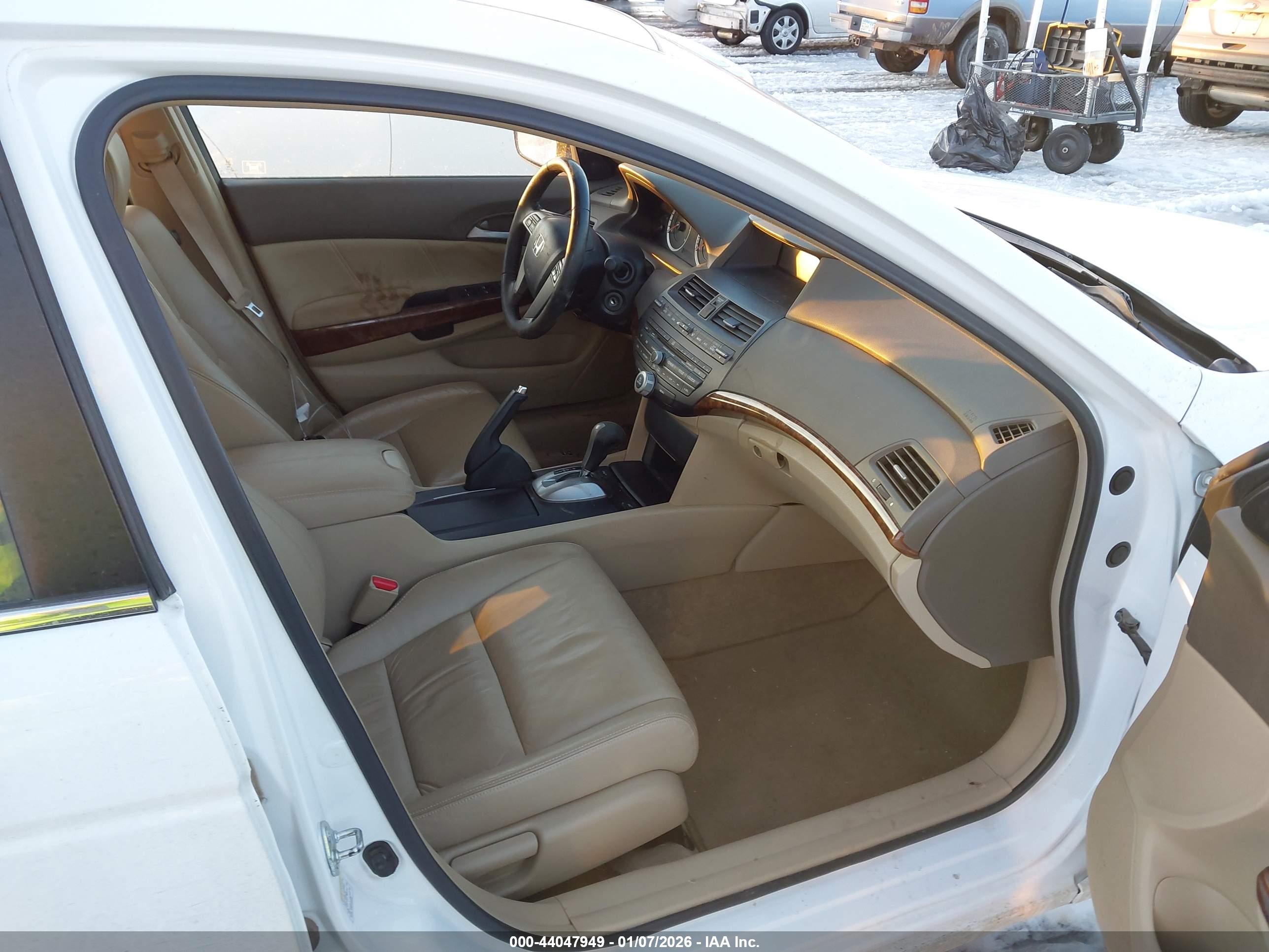 HONDA ACCORD image 5