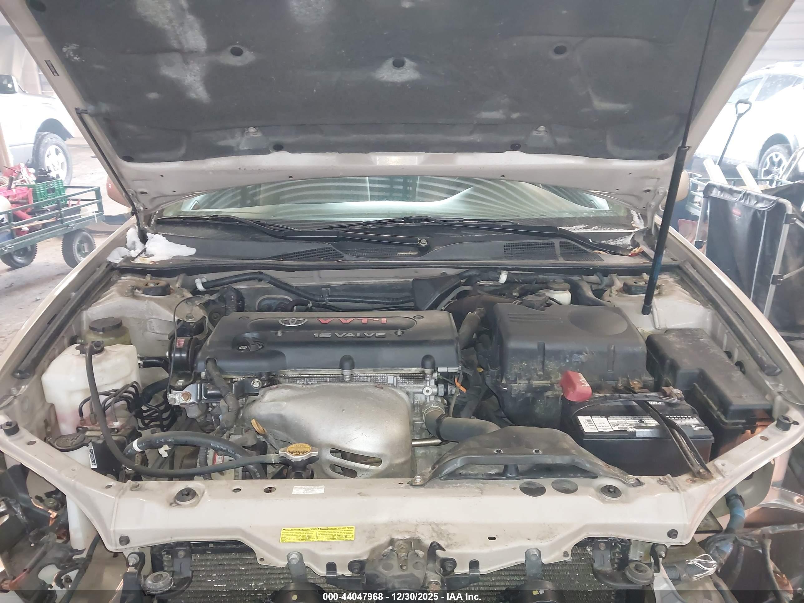 TOYOTA CAMRY image 10