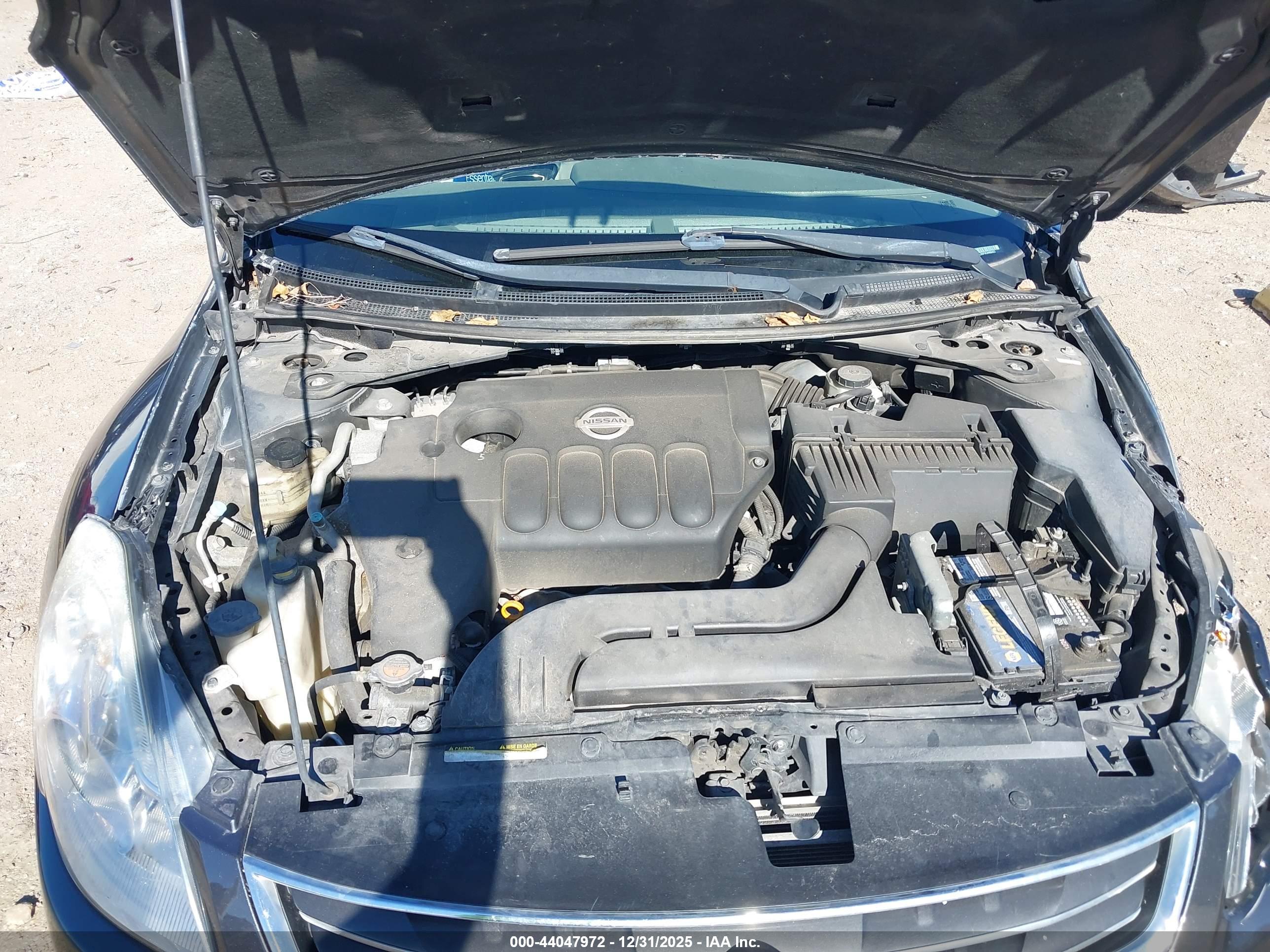NISSAN ALTIMA image 10