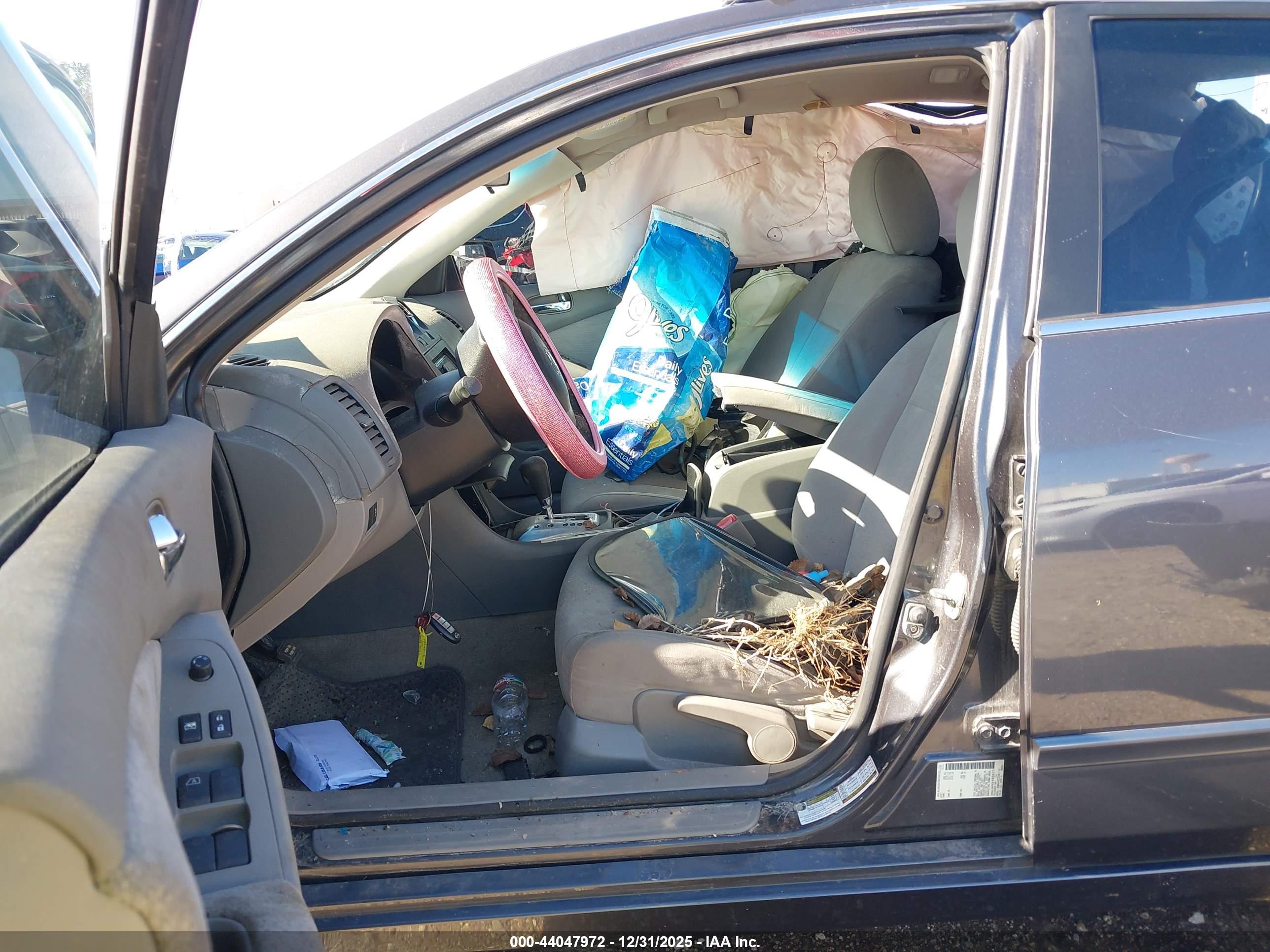 NISSAN ALTIMA image 5