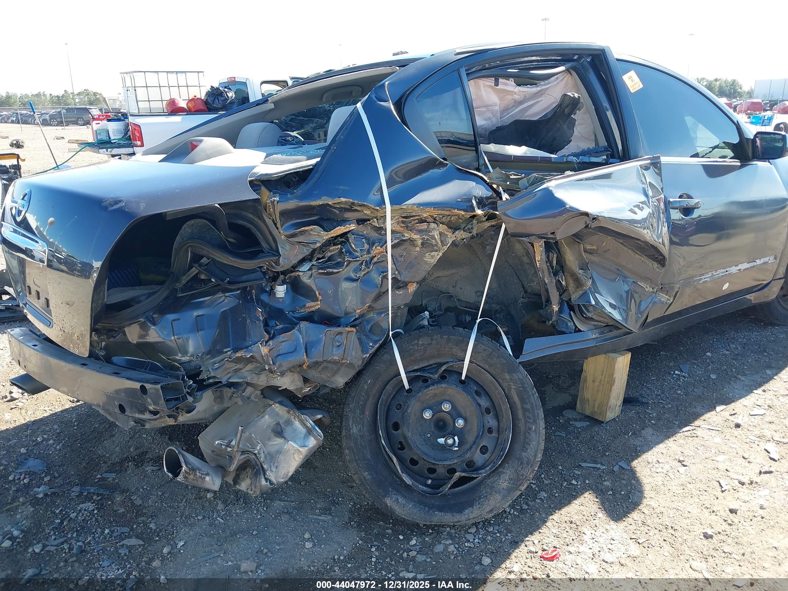 NISSAN ALTIMA image 6