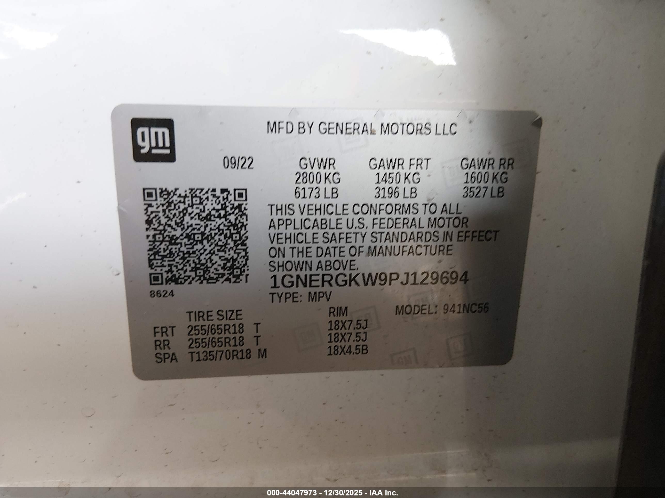 CHEVROLET TRAVERSE image 9