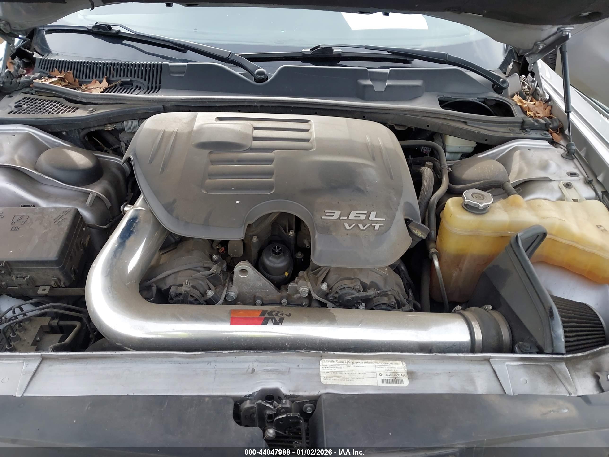 DODGE CHALLENGER image 10