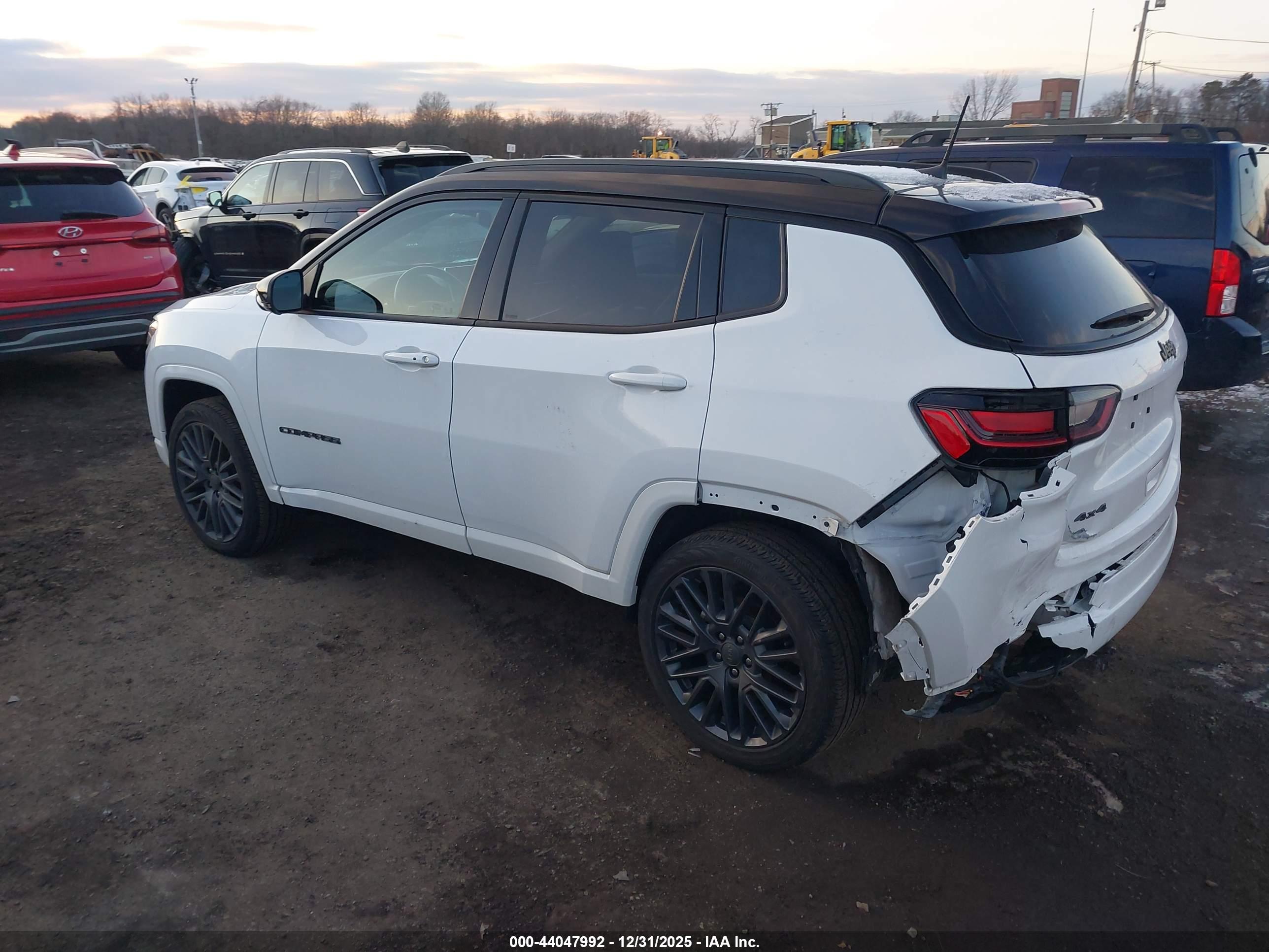 JEEP COMPASS image 6