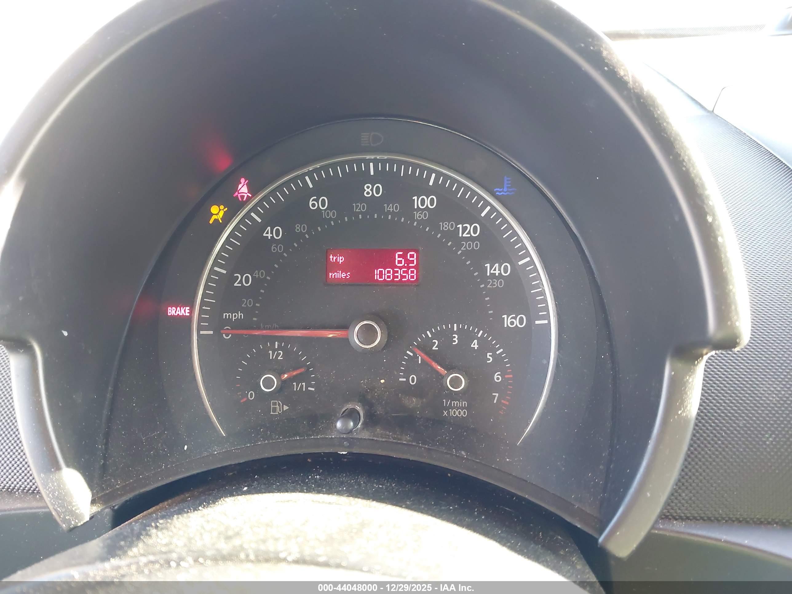 VOLKSWAGEN NEW image 7