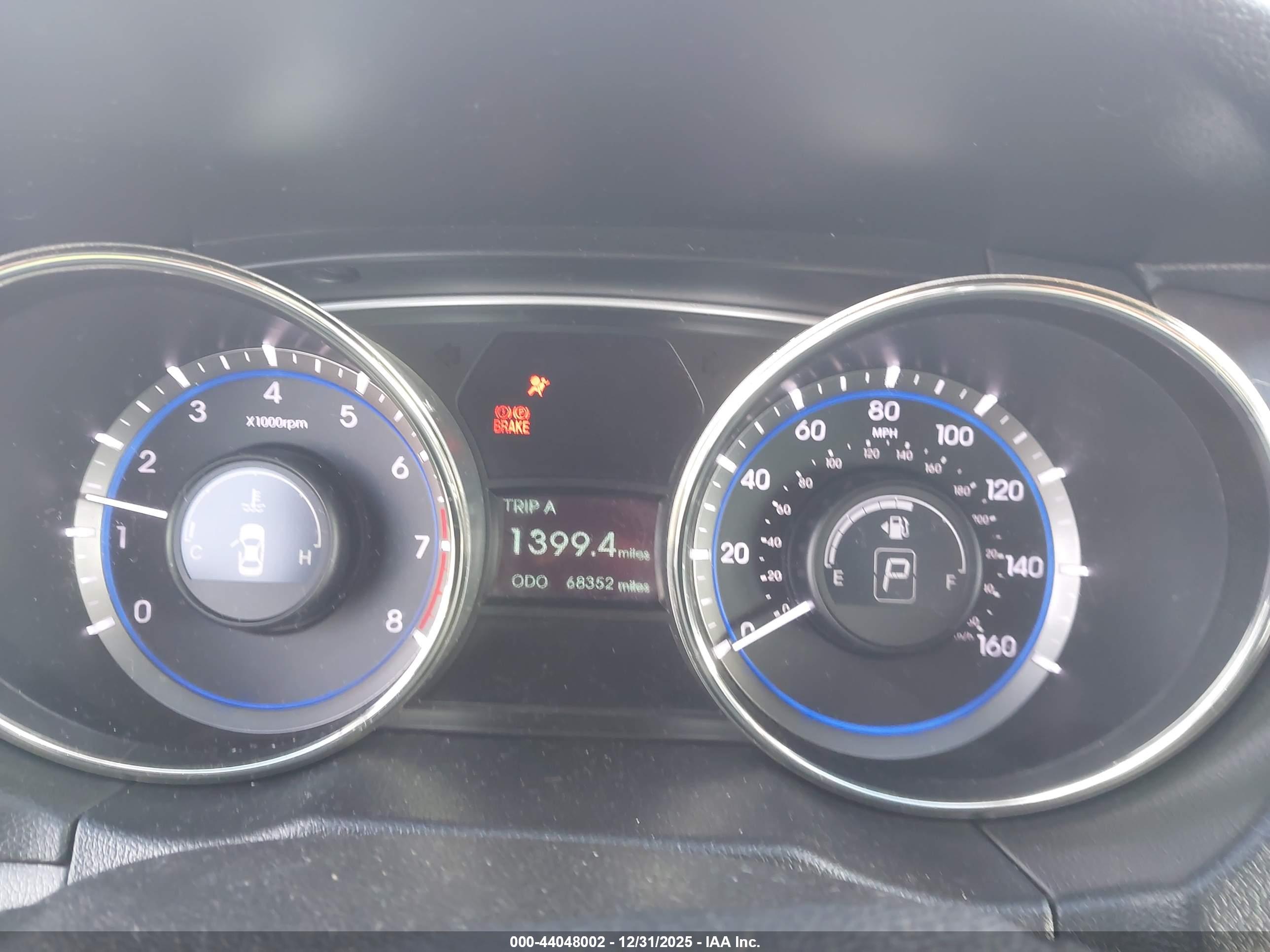 HYUNDAI SONATA image 7