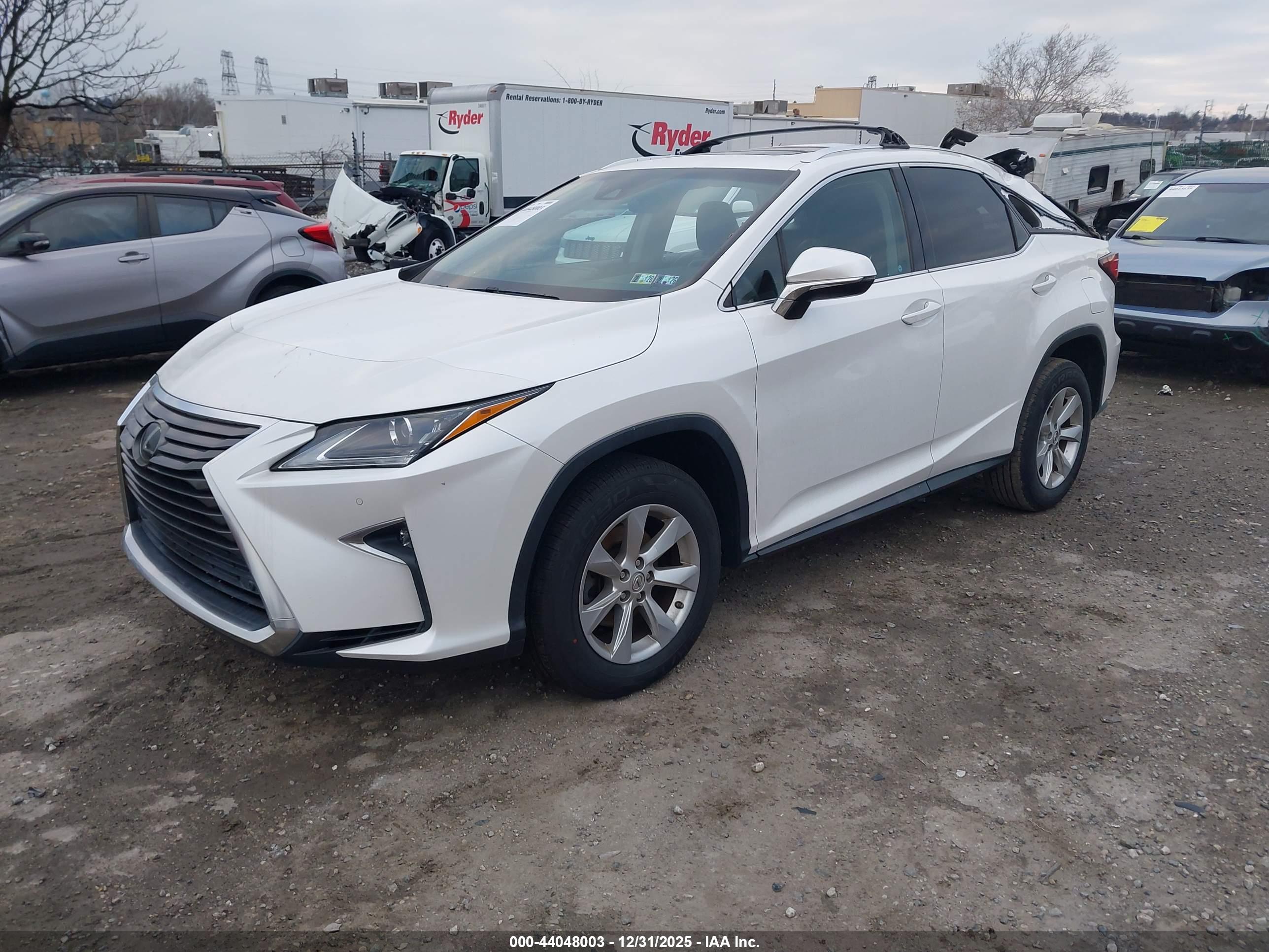 LEXUS RX image 2