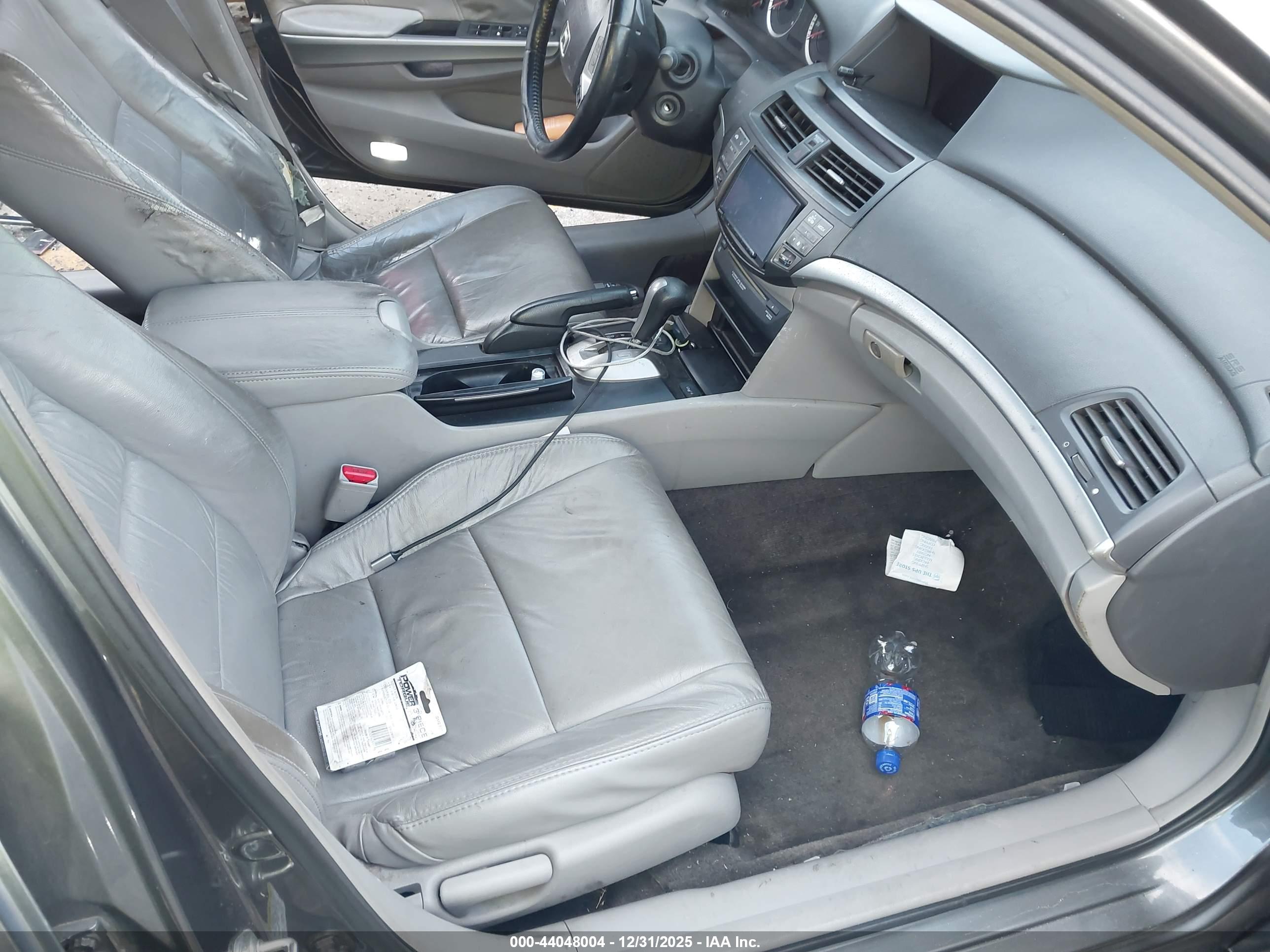 HONDA ACCORD image 5