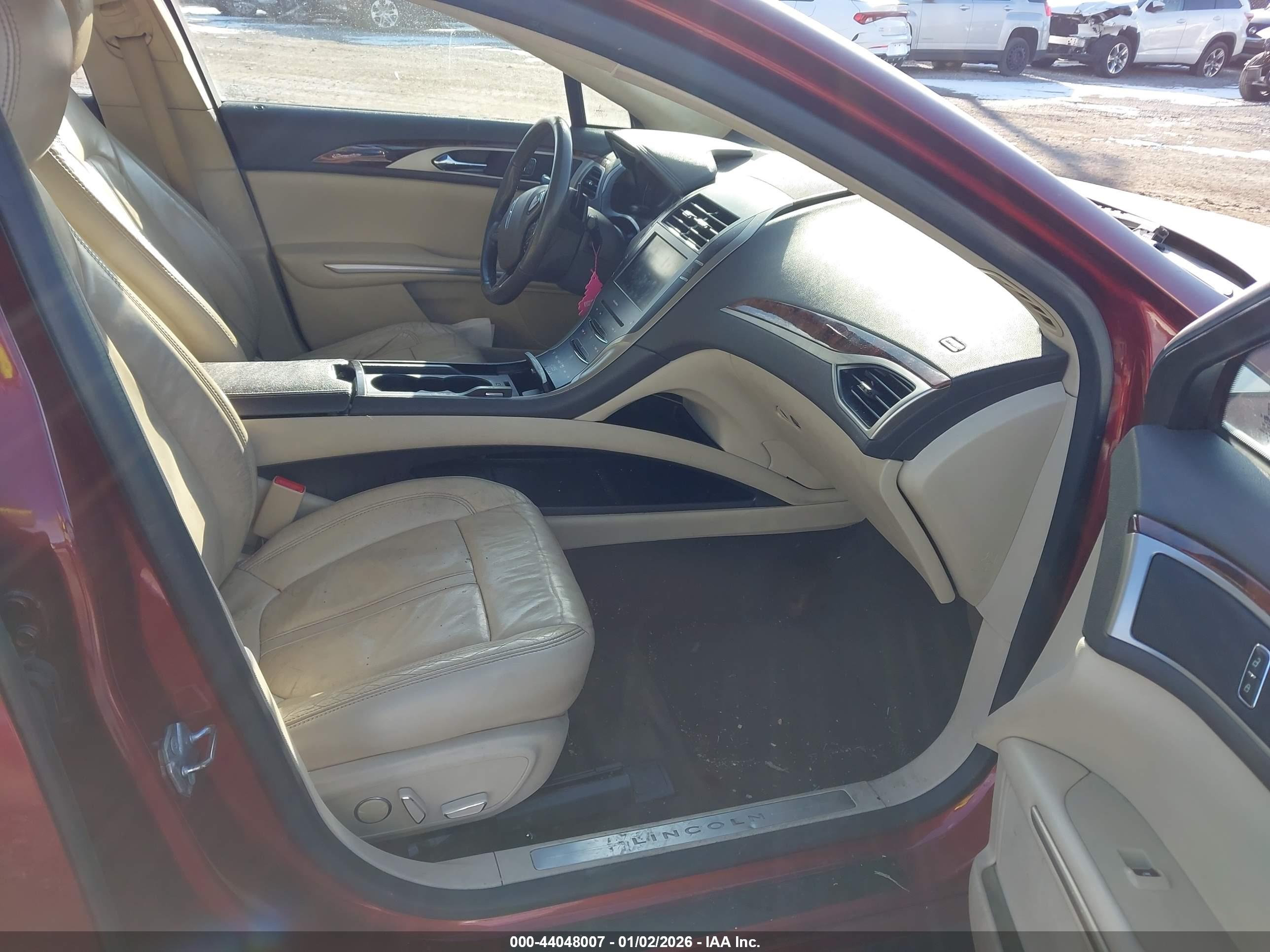 LINCOLN MKZ image 5