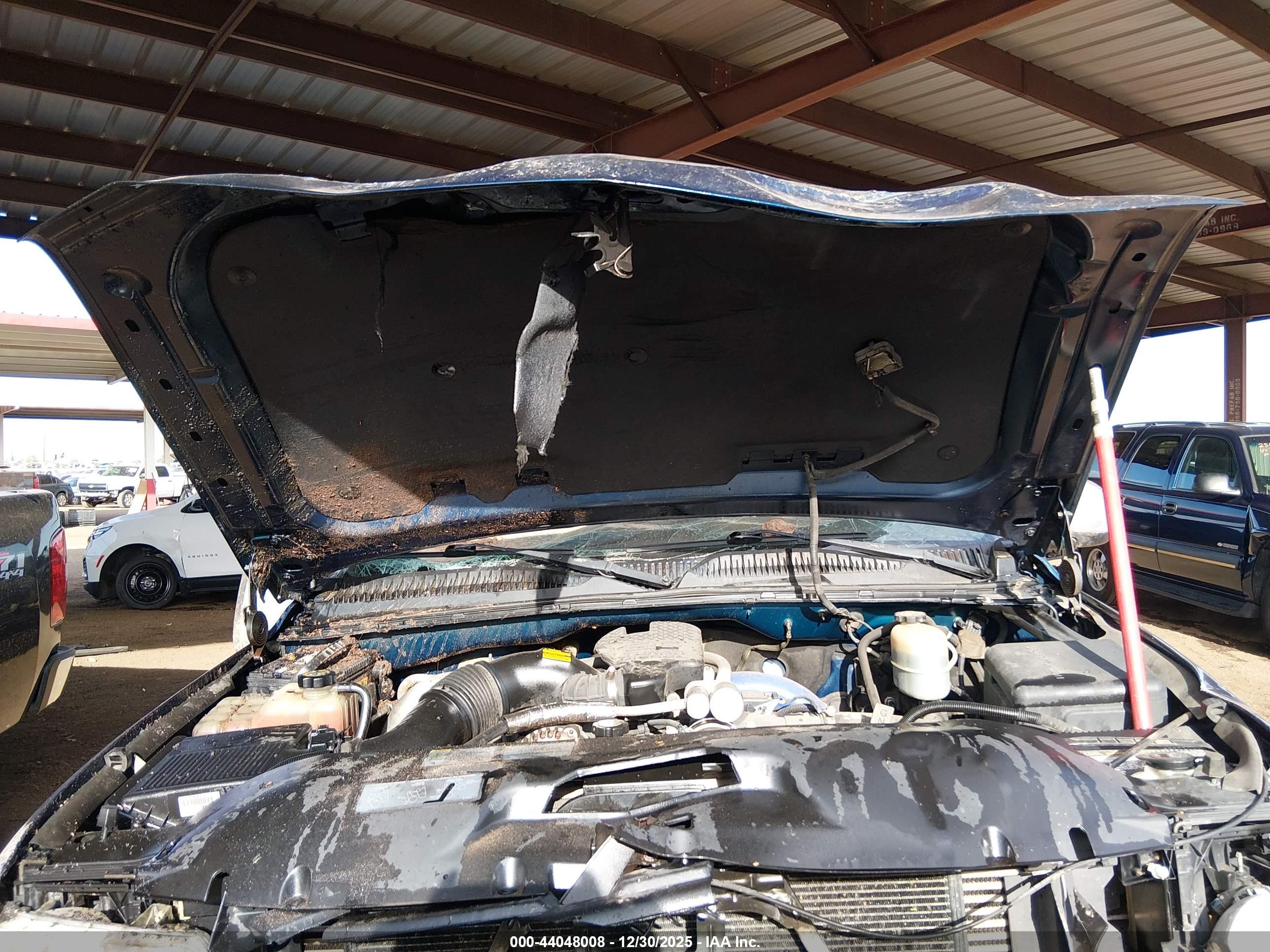 CHEVROLET SILVERADO image 10