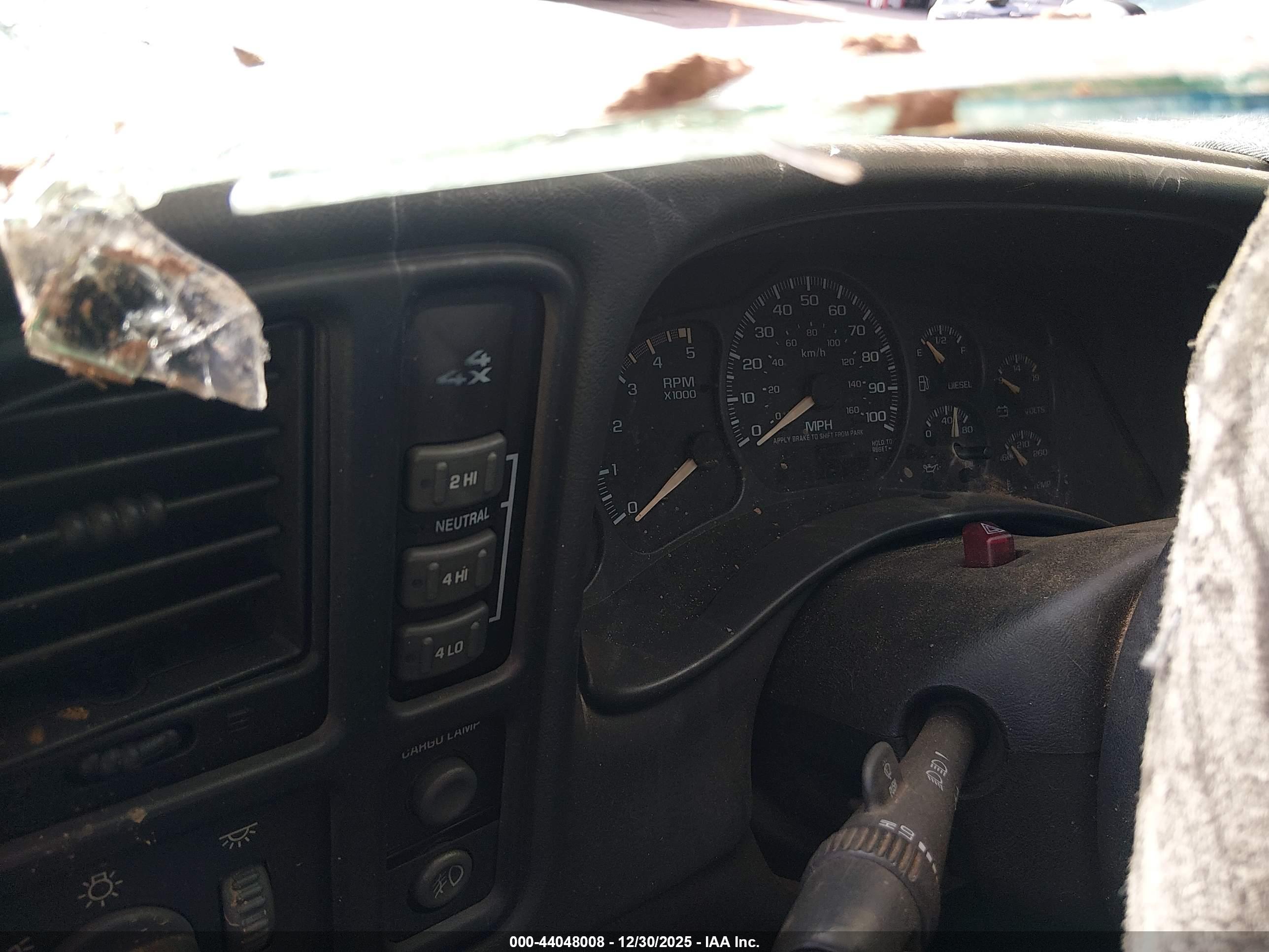 CHEVROLET SILVERADO image 7