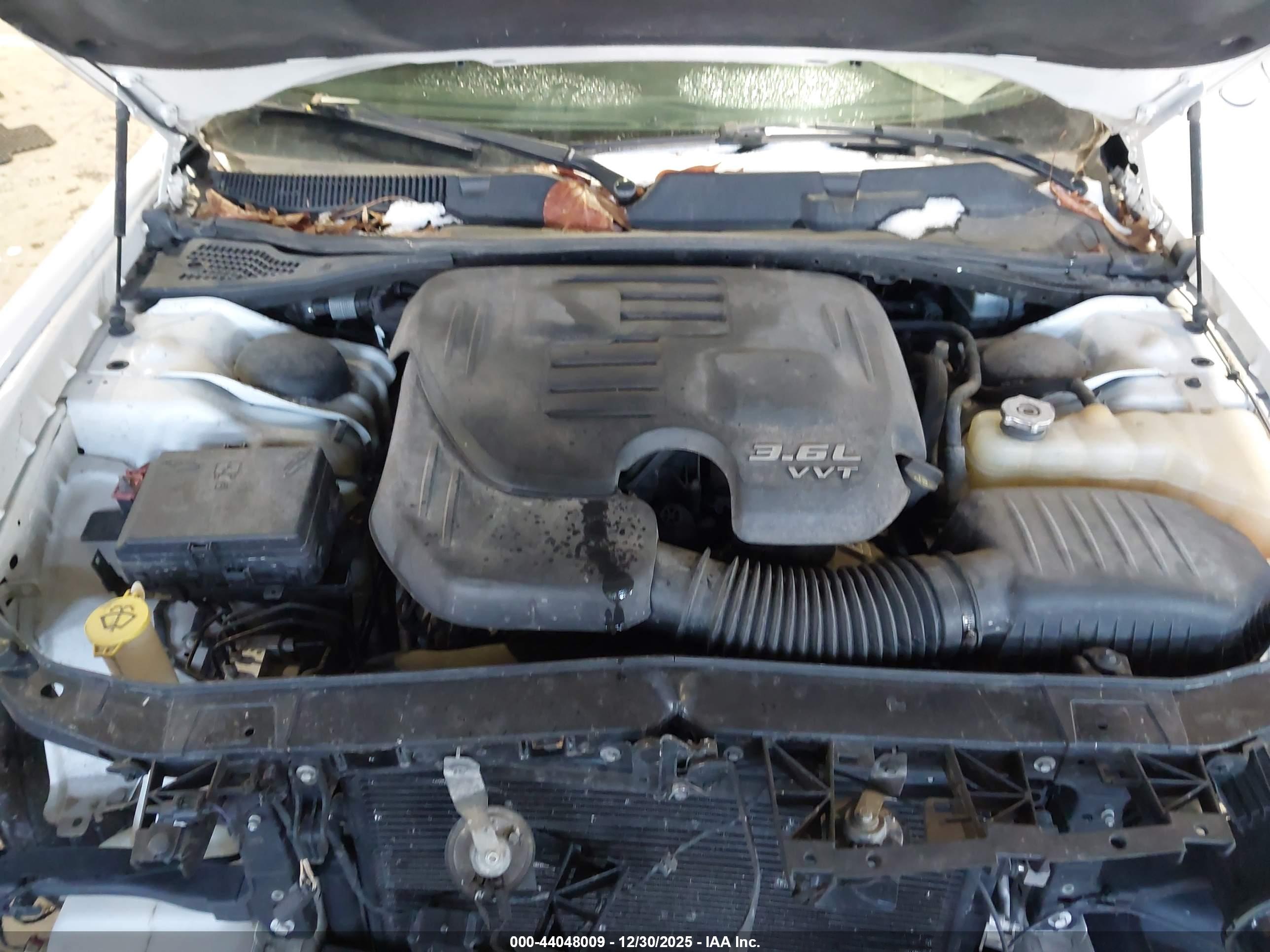 DODGE CHALLENGER image 10