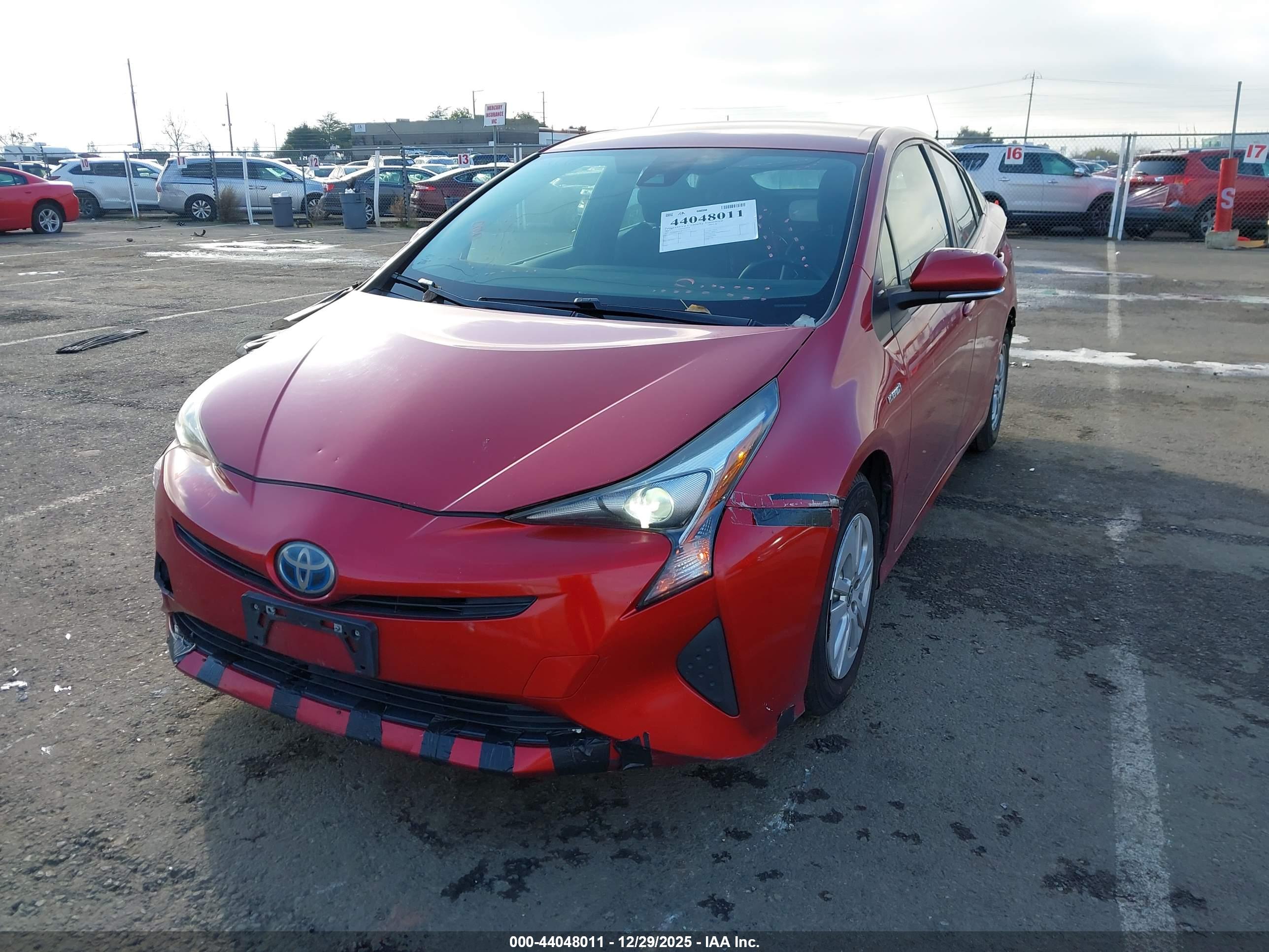 TOYOTA PRIUS image 2