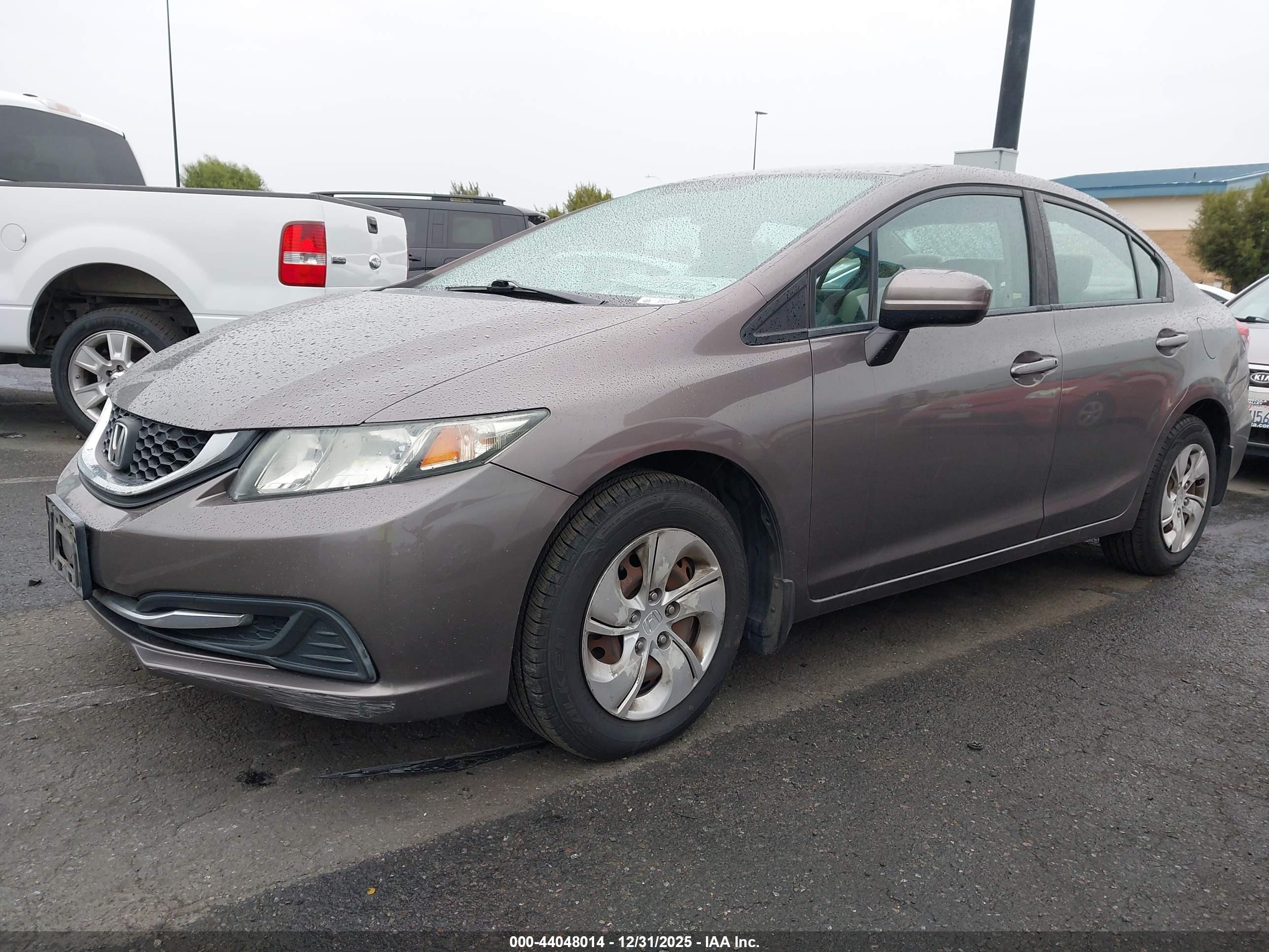 HONDA CIVIC image 2