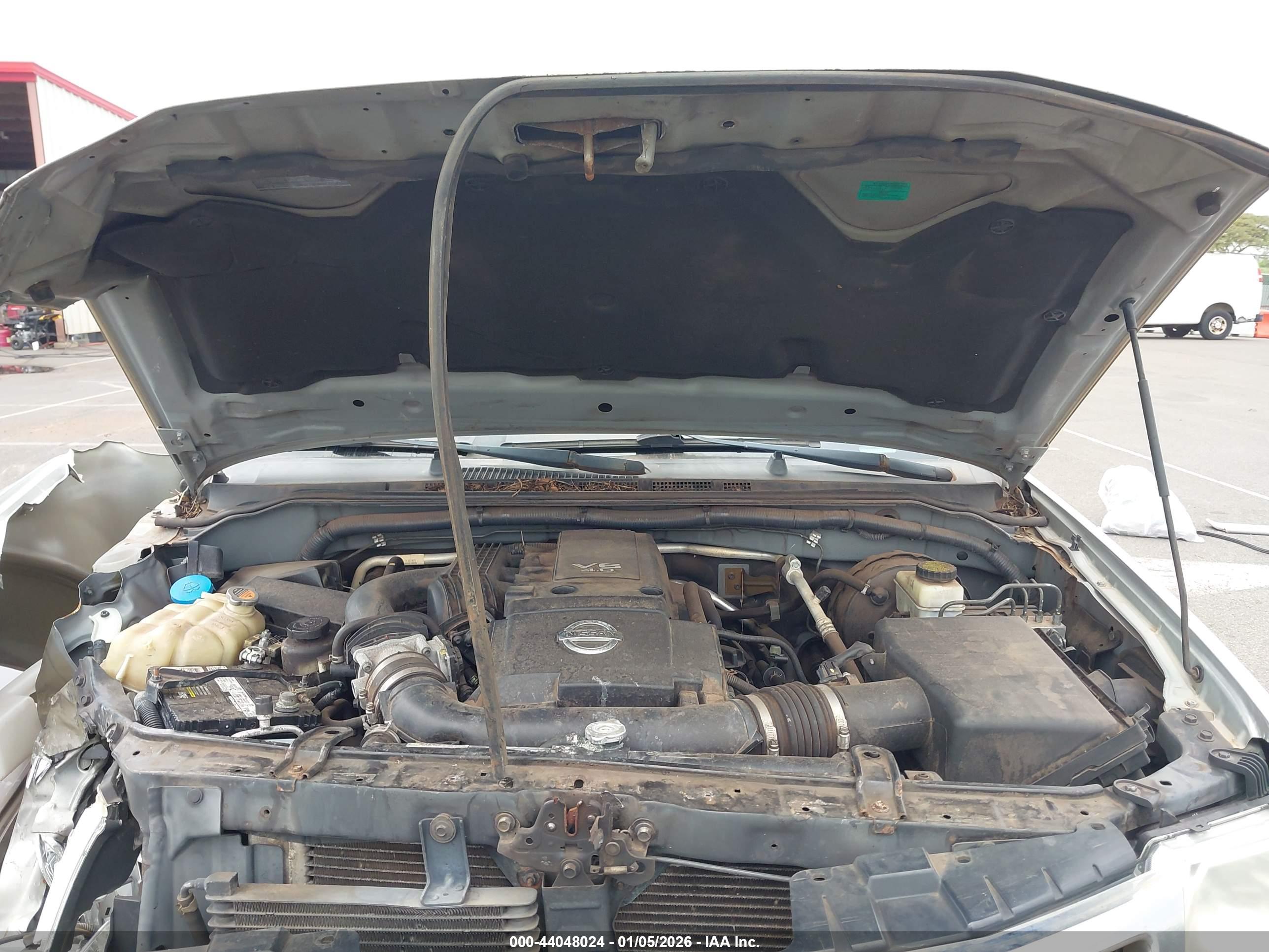 NISSAN FRONTIER image 10
