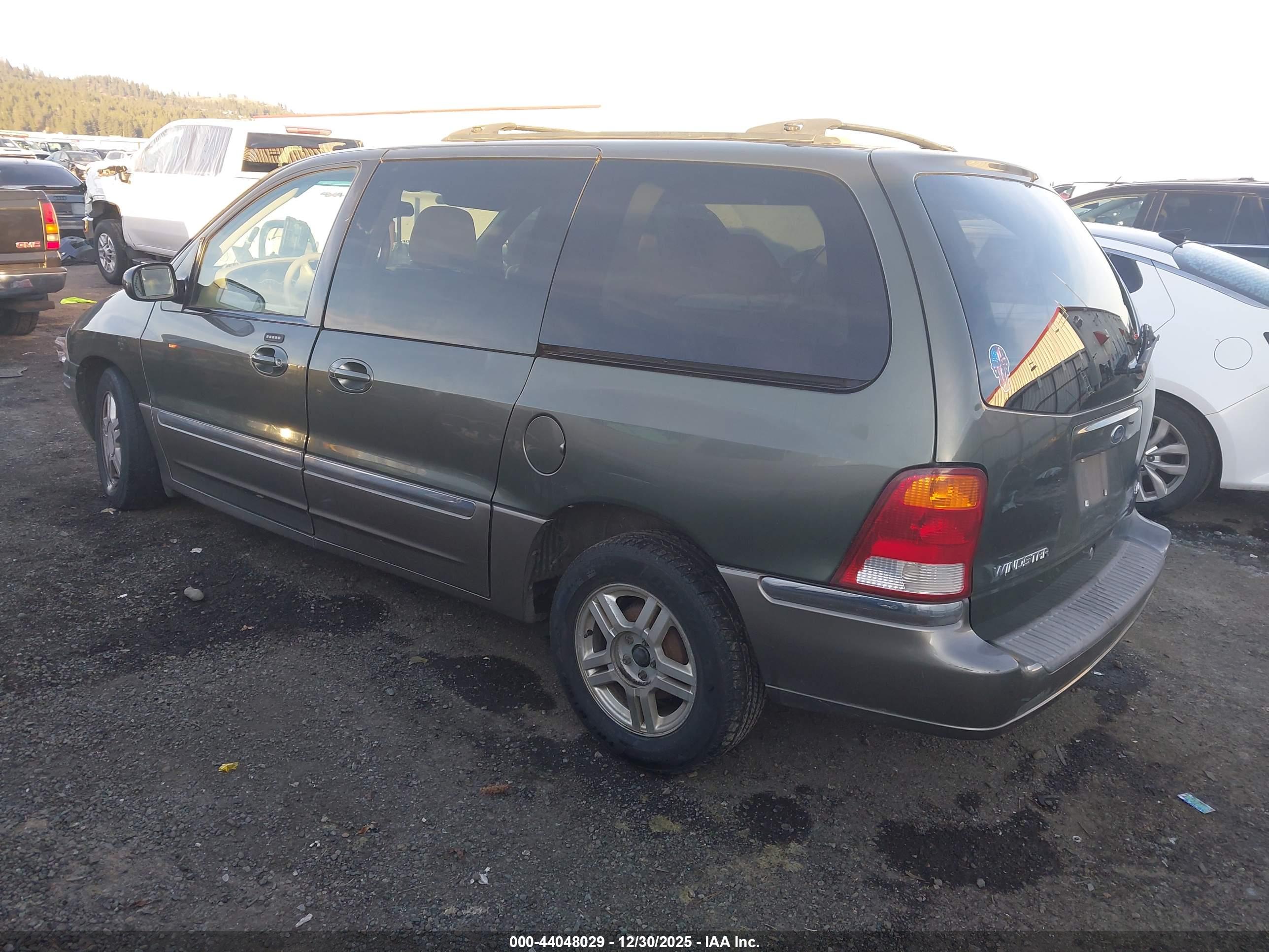 FORD WINDSTAR image 3