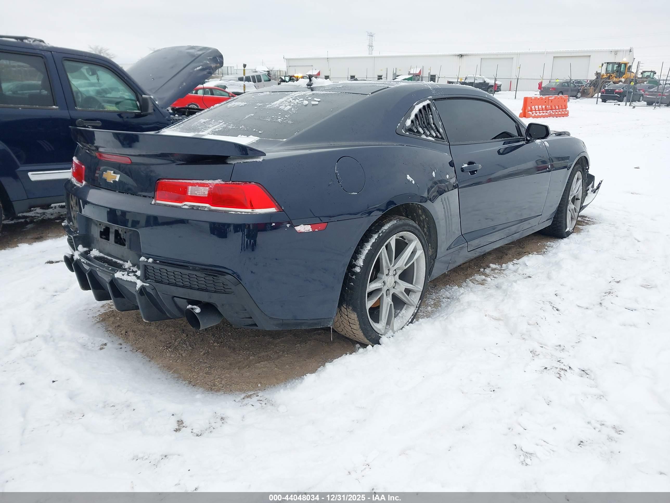 CHEVROLET CAMARO image 4