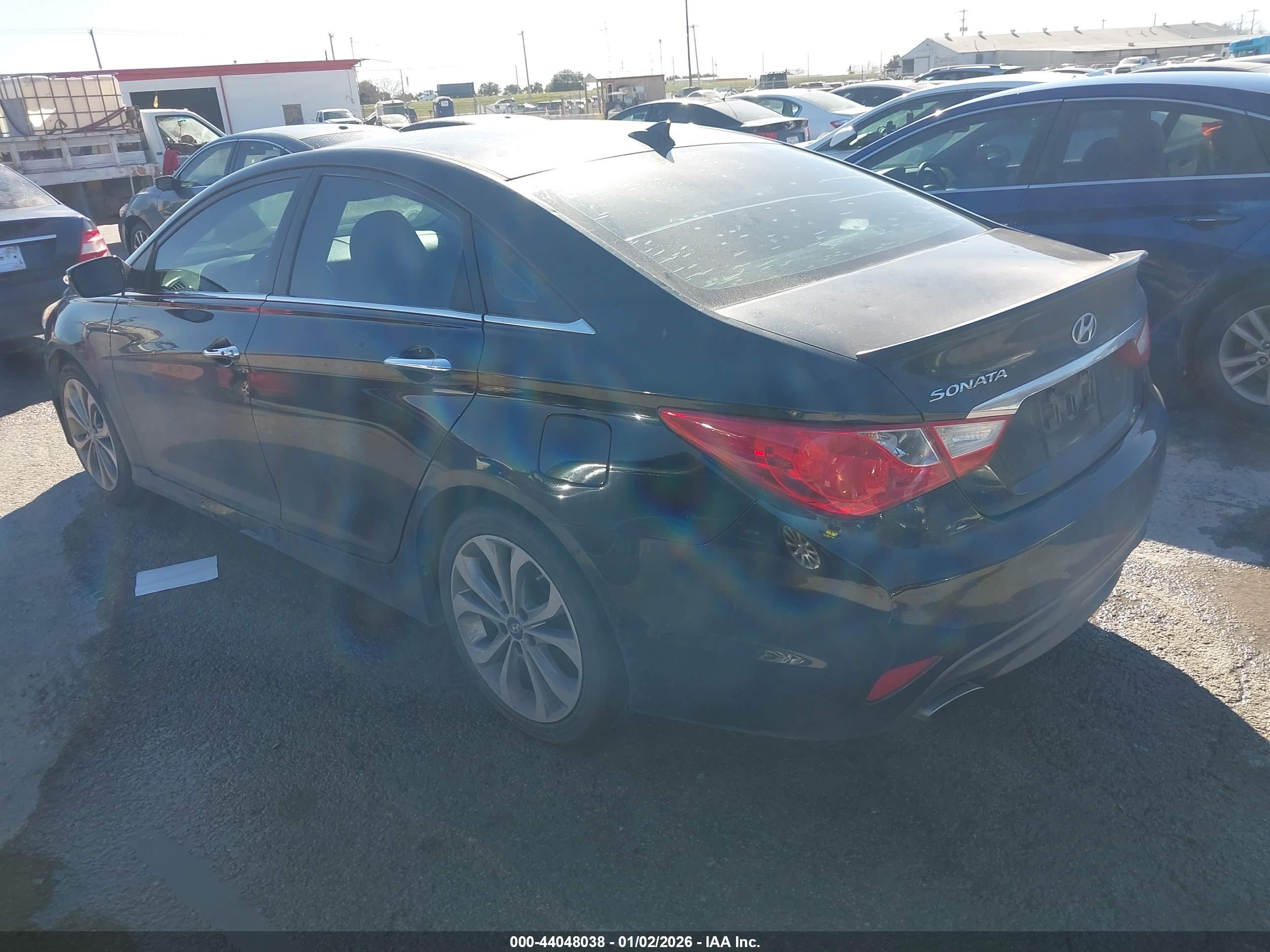 HYUNDAI SONATA image 3