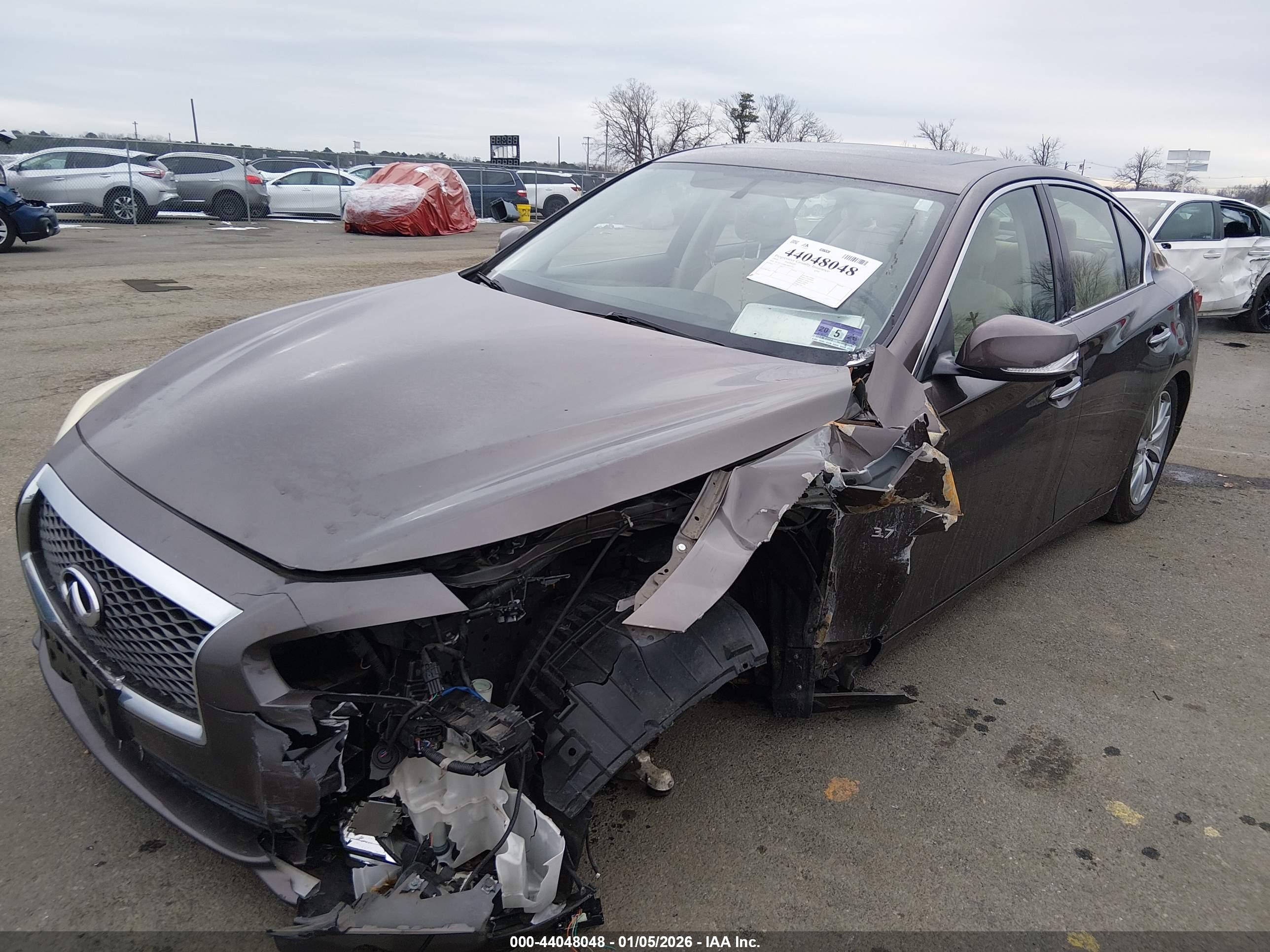 INFINITI Q50 image 2