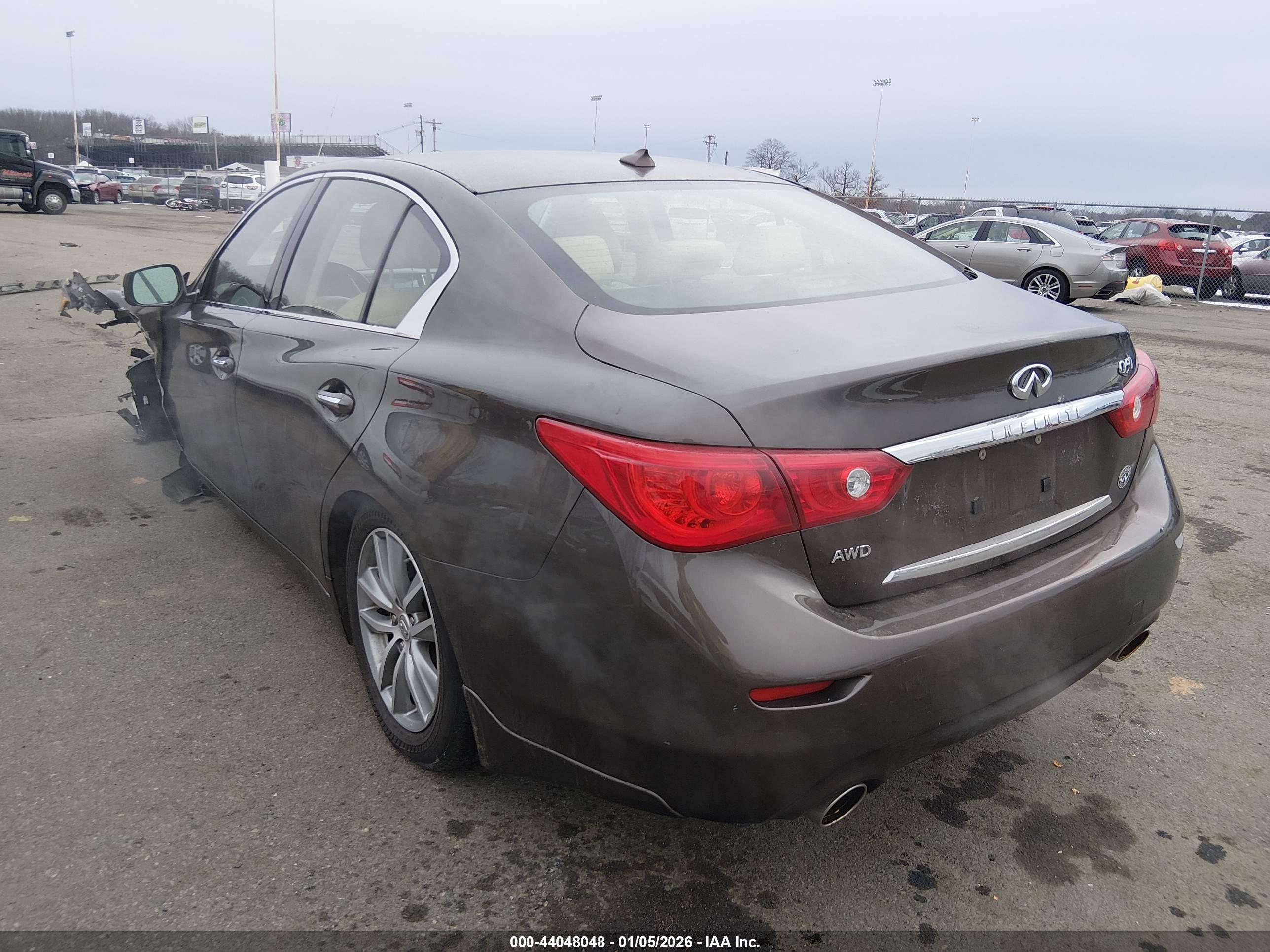 INFINITI Q50 image 3