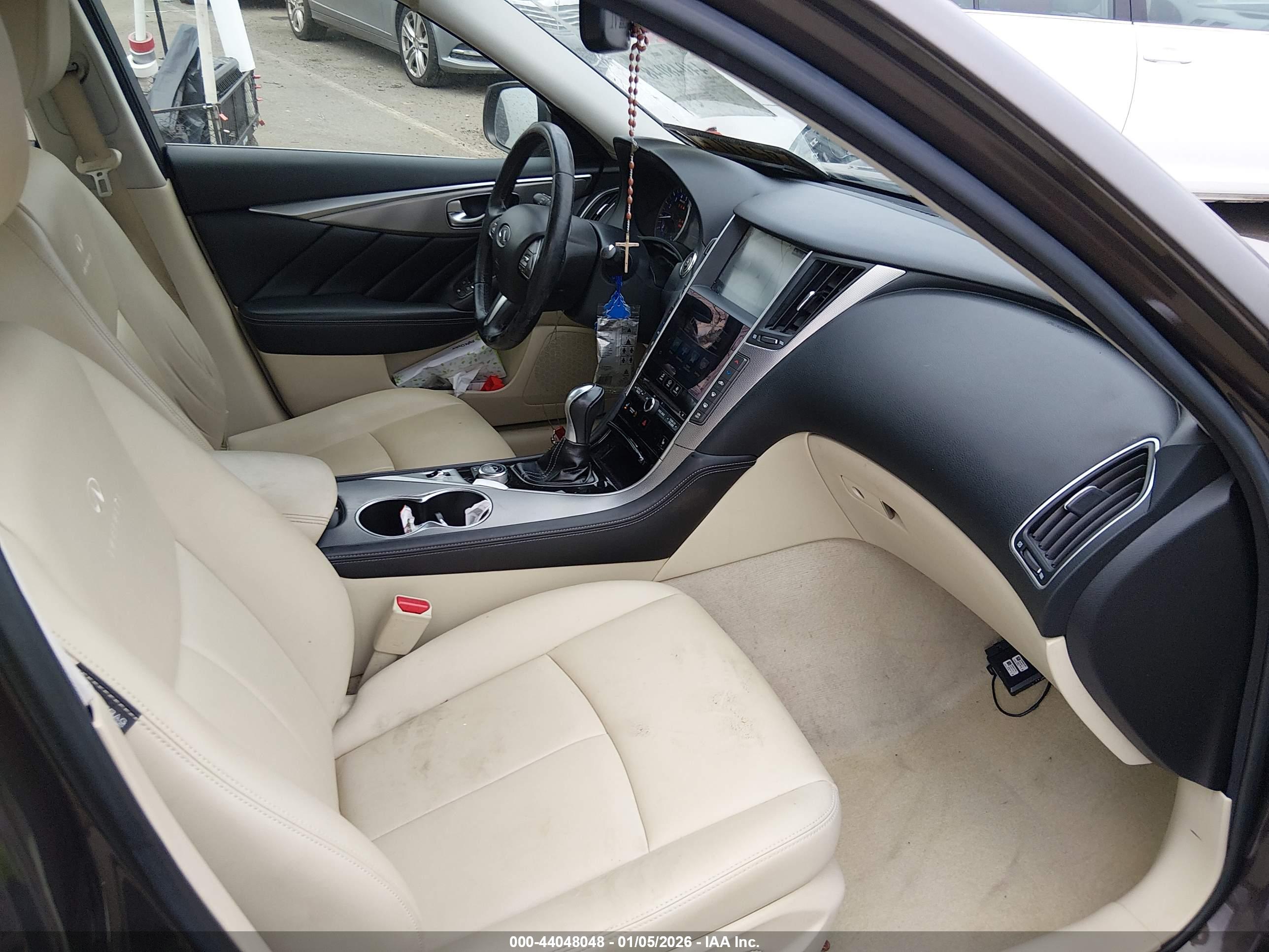INFINITI Q50 image 5