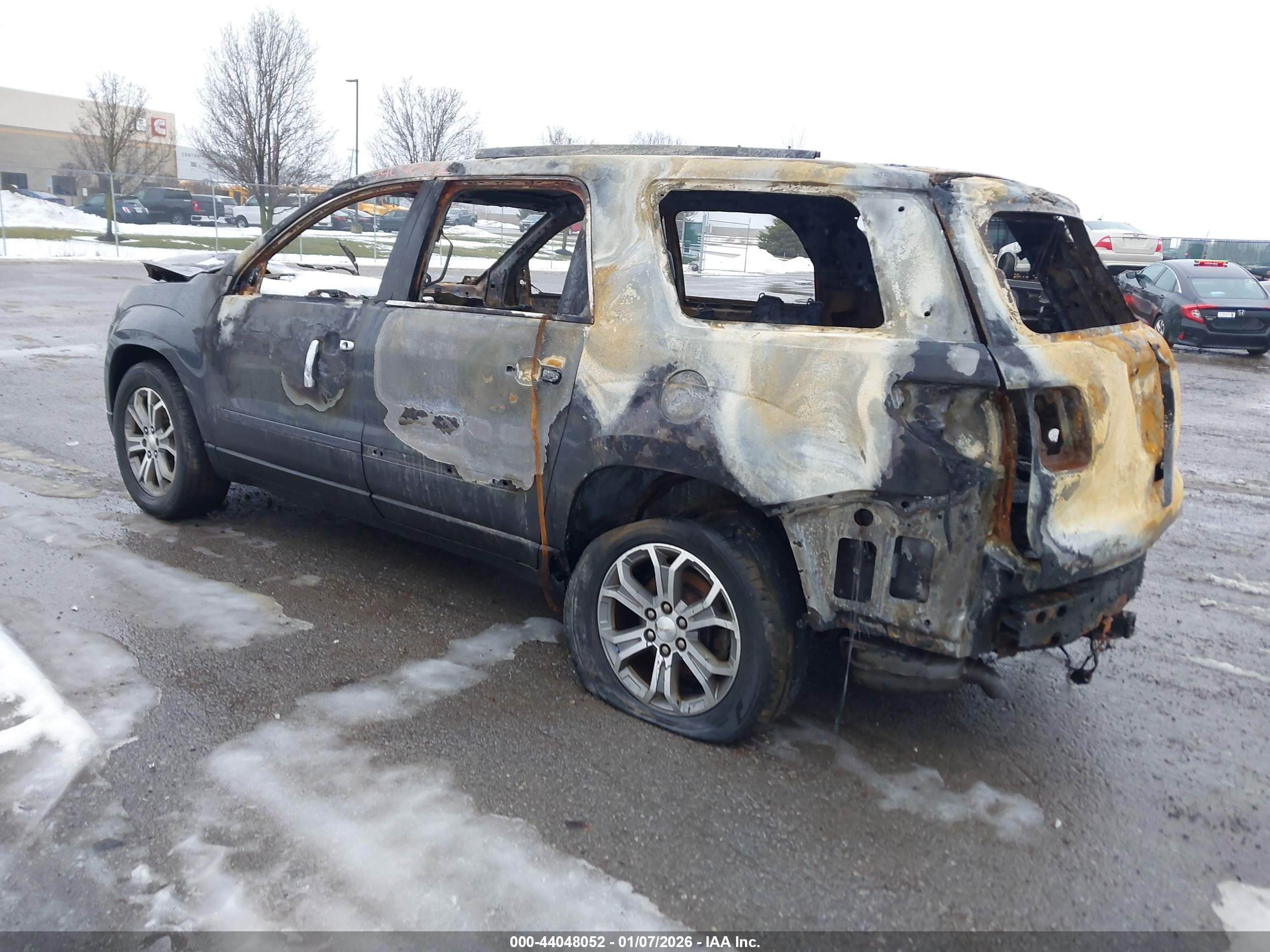 GMC ACADIA image 3