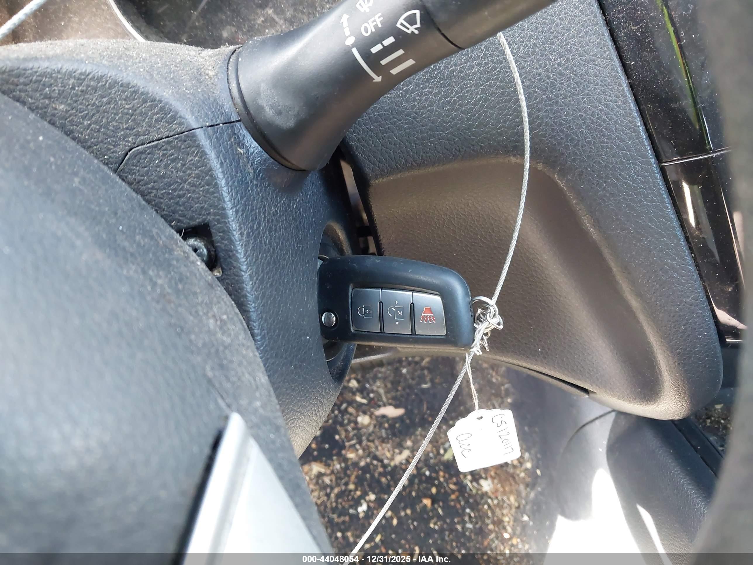 NISSAN ROGUE image 11