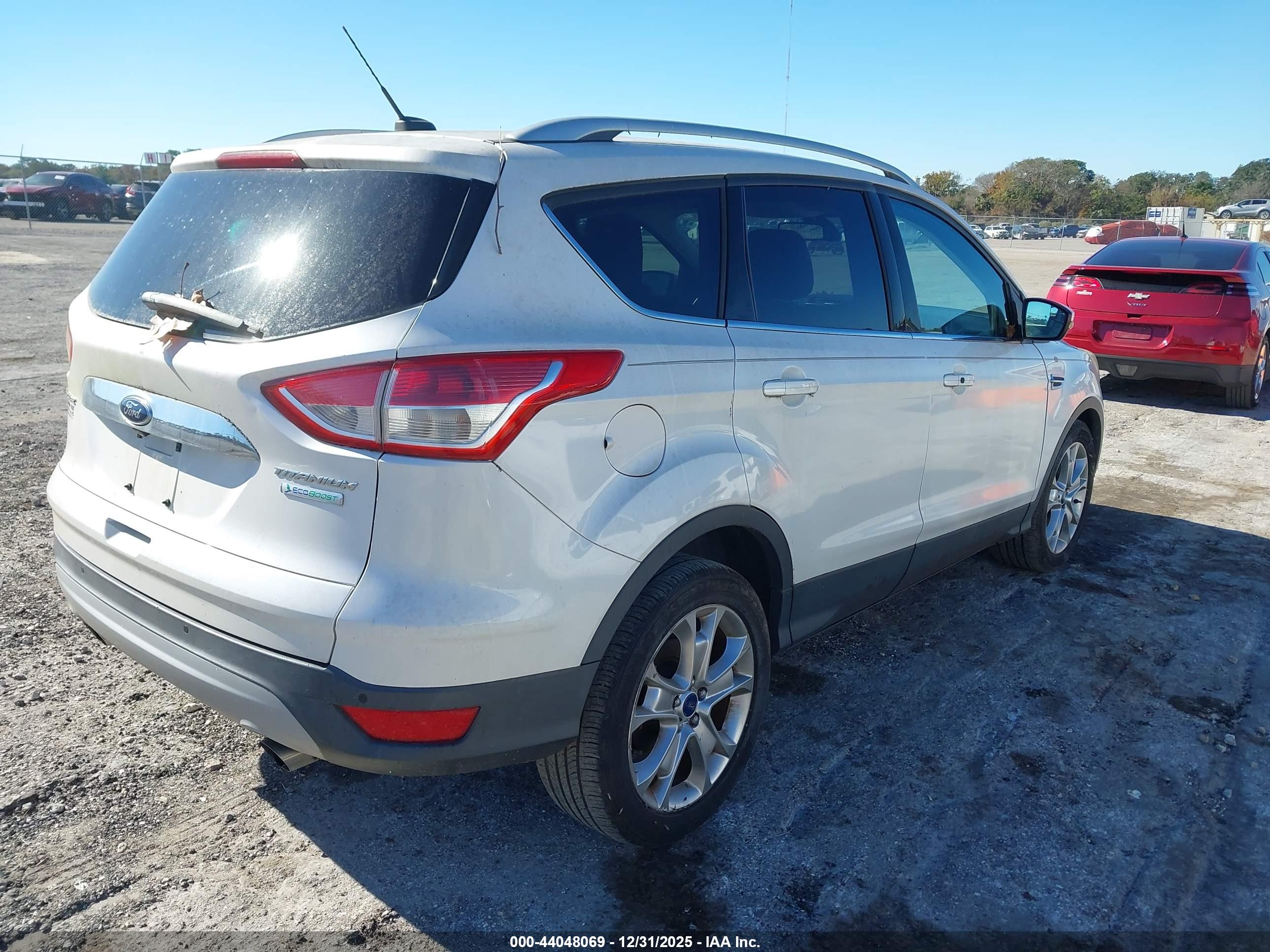 FORD ESCAPE image 4