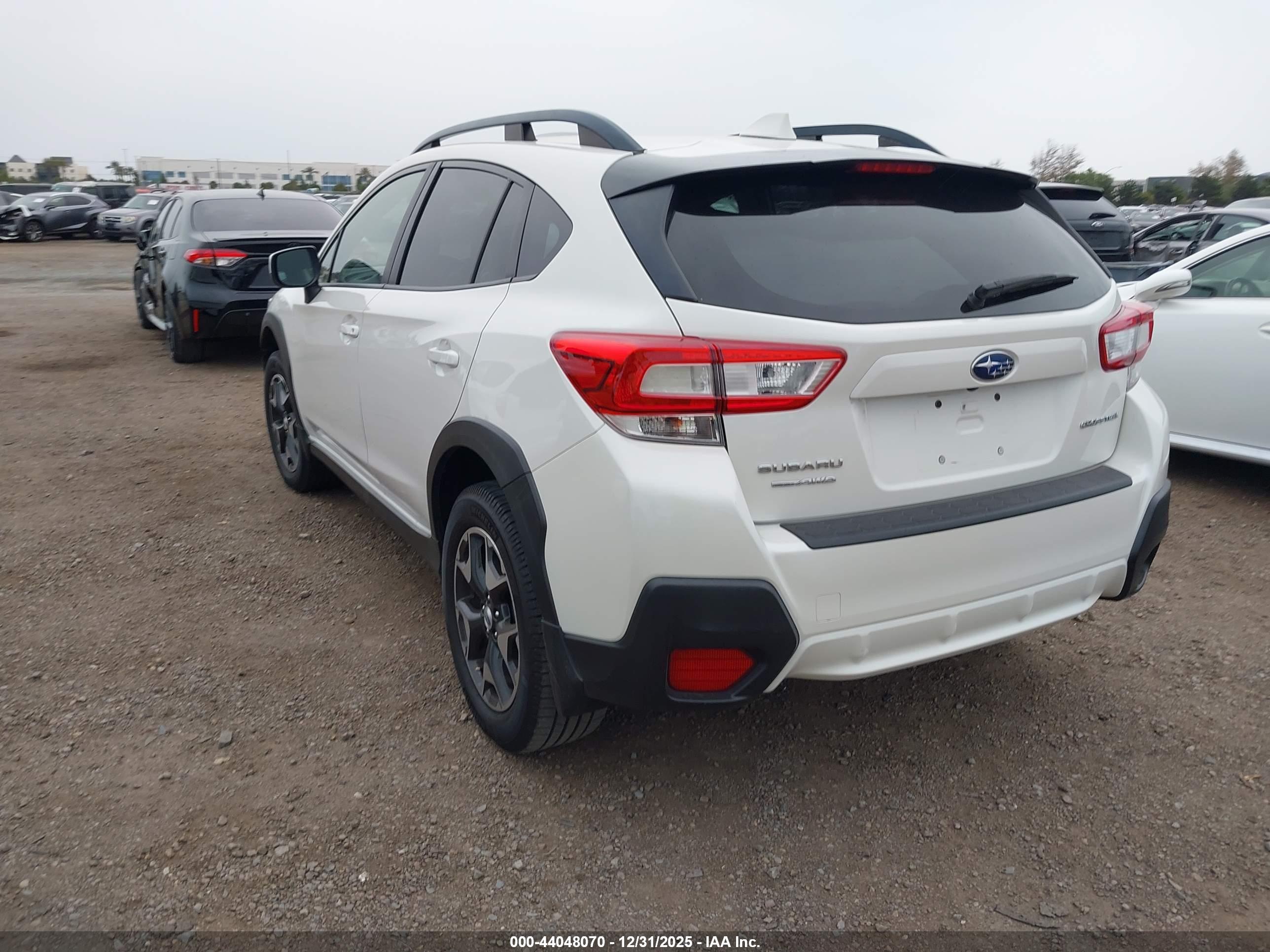 SUBARU CROSSTREK image 3