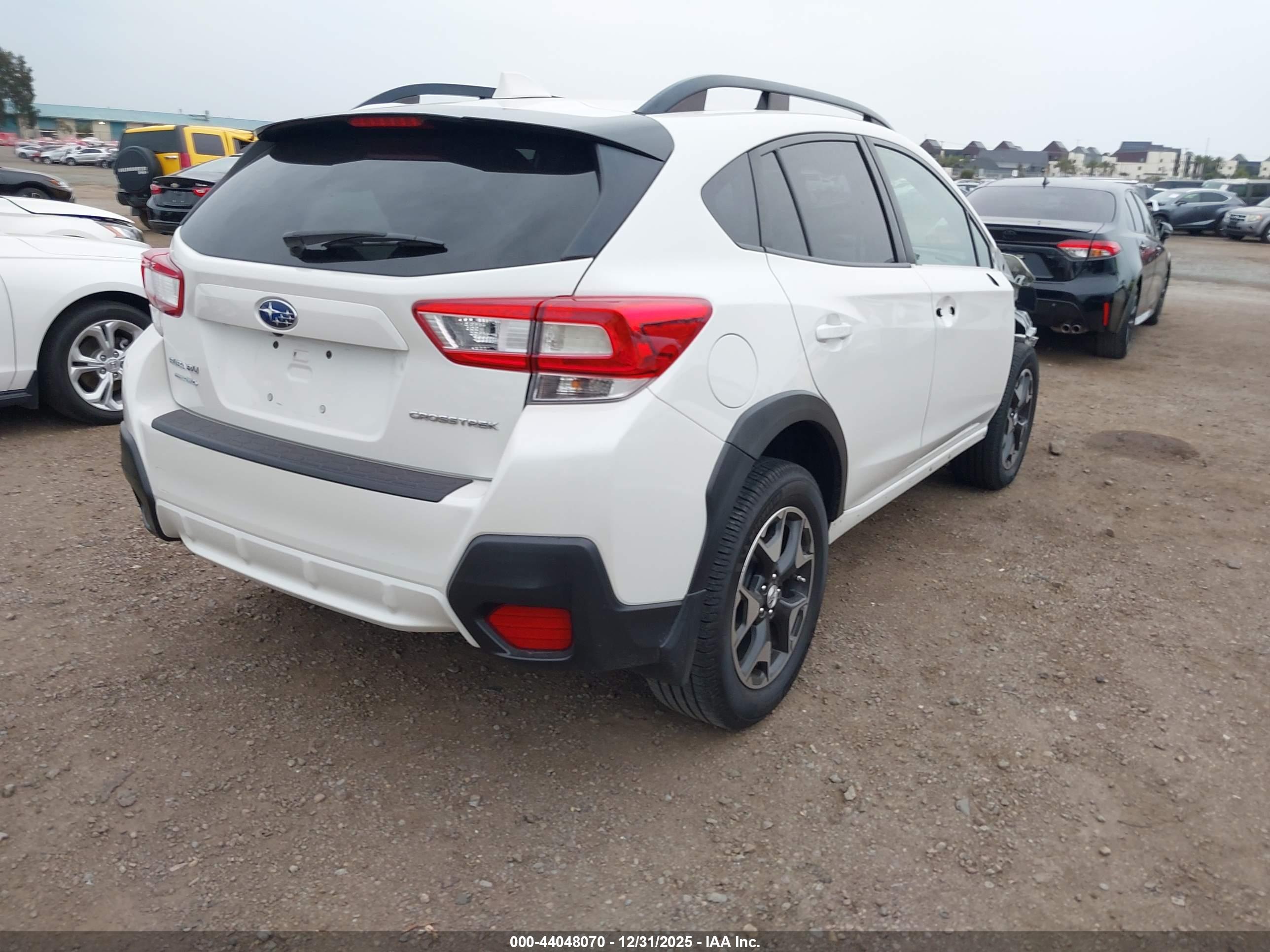 SUBARU CROSSTREK image 4