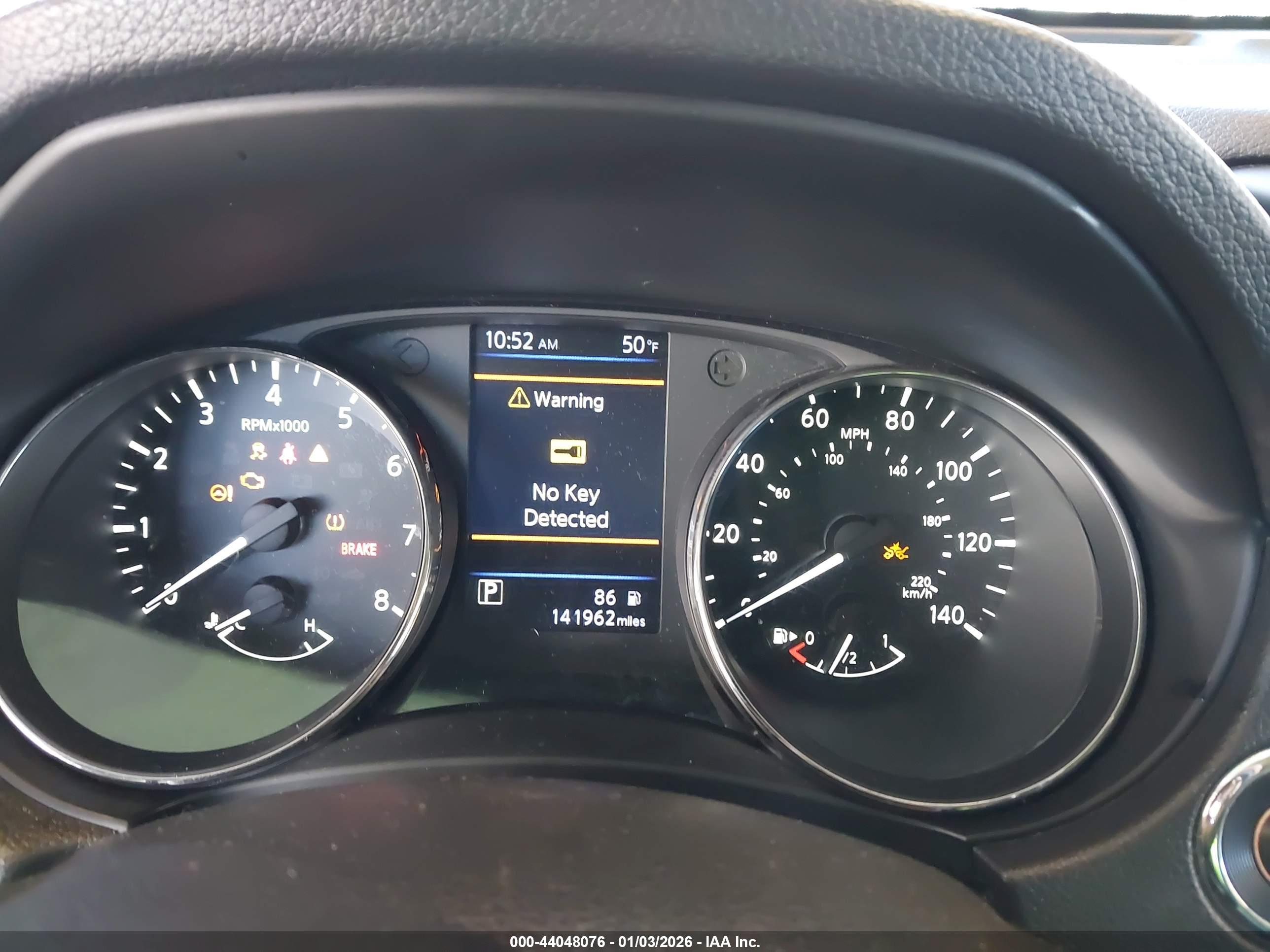 NISSAN ROGUE image 7