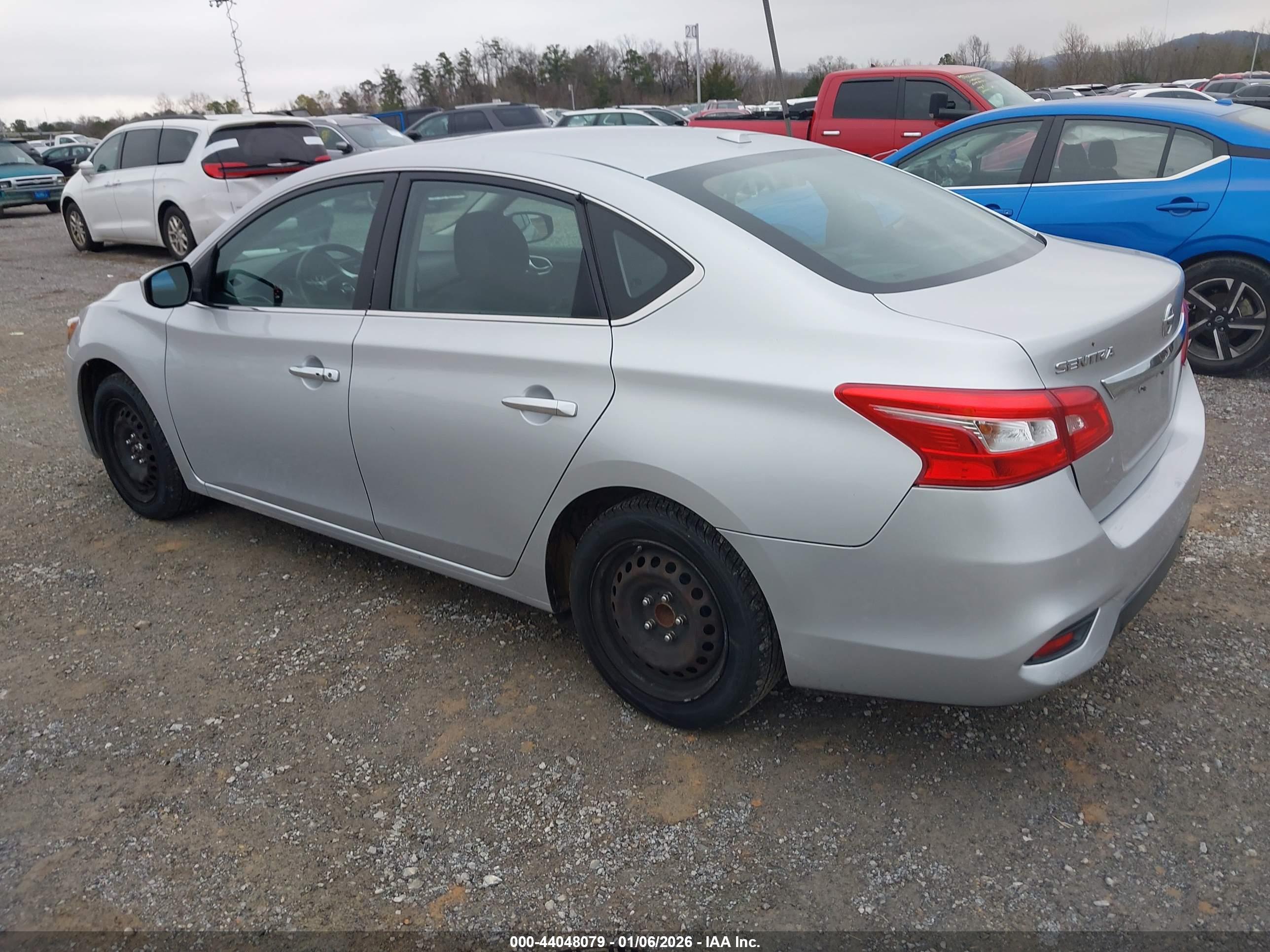 NISSAN SENTRA image 3