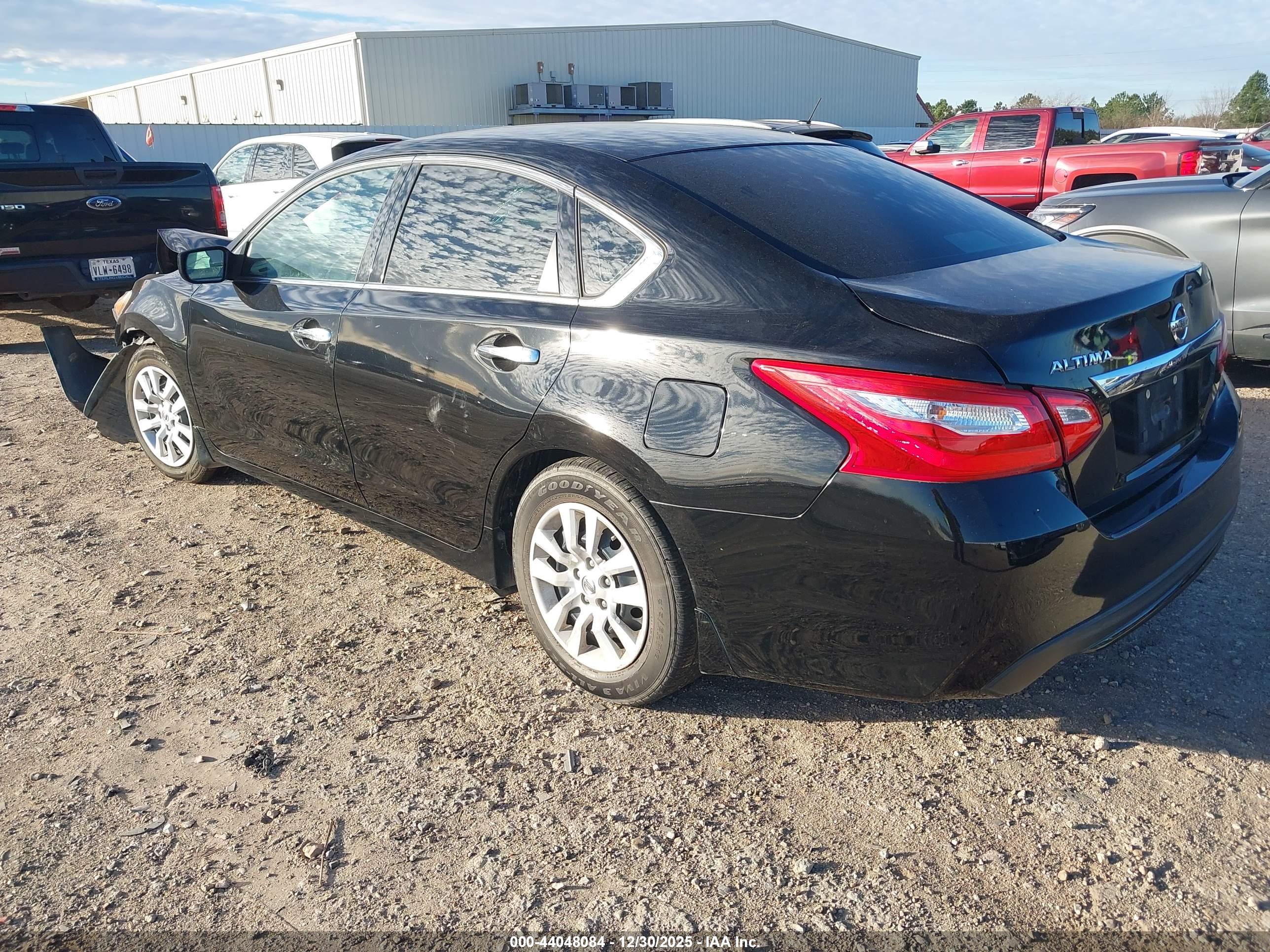 NISSAN ALTIMA image 3