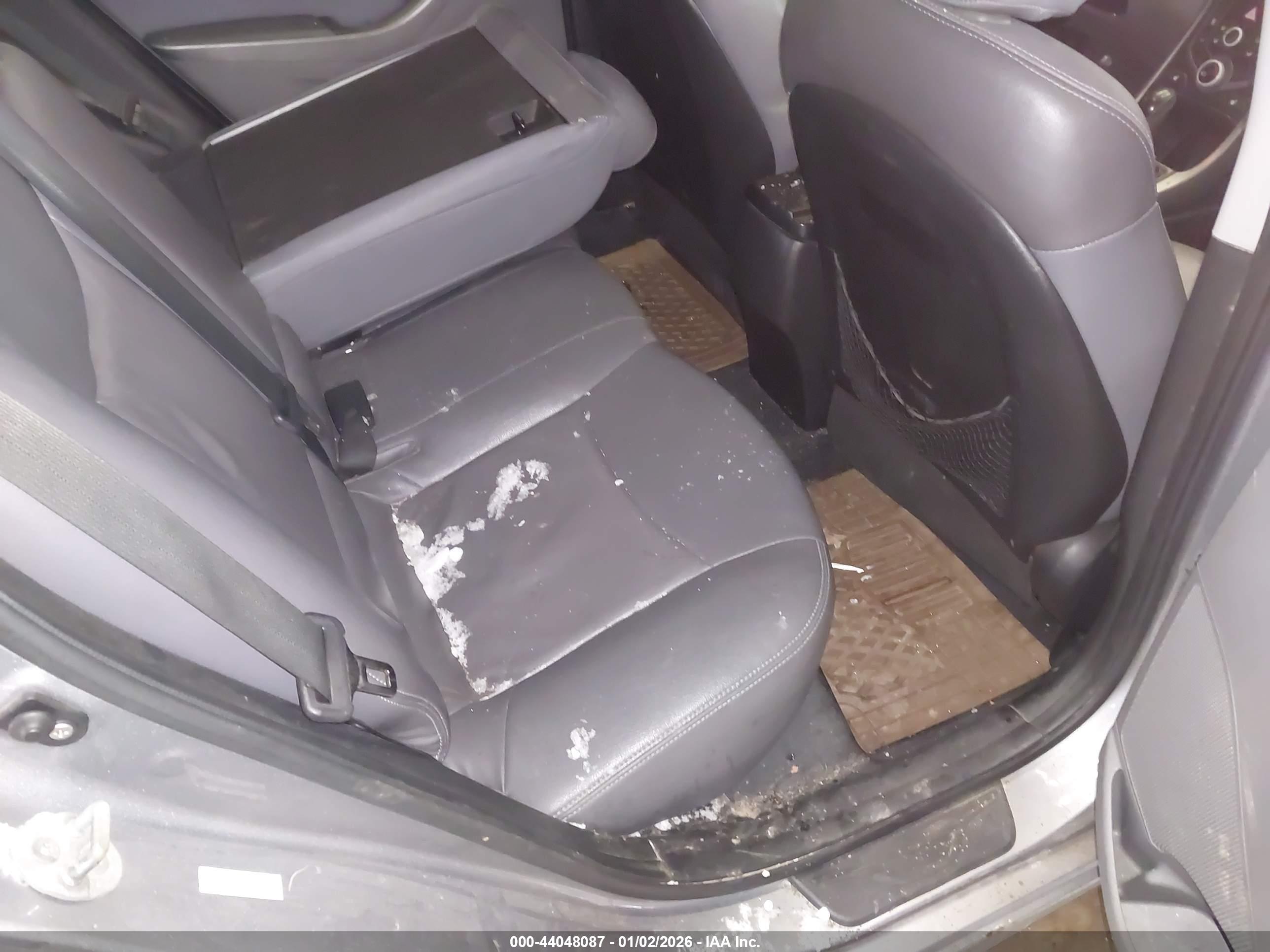 HYUNDAI ELANTRA image 8