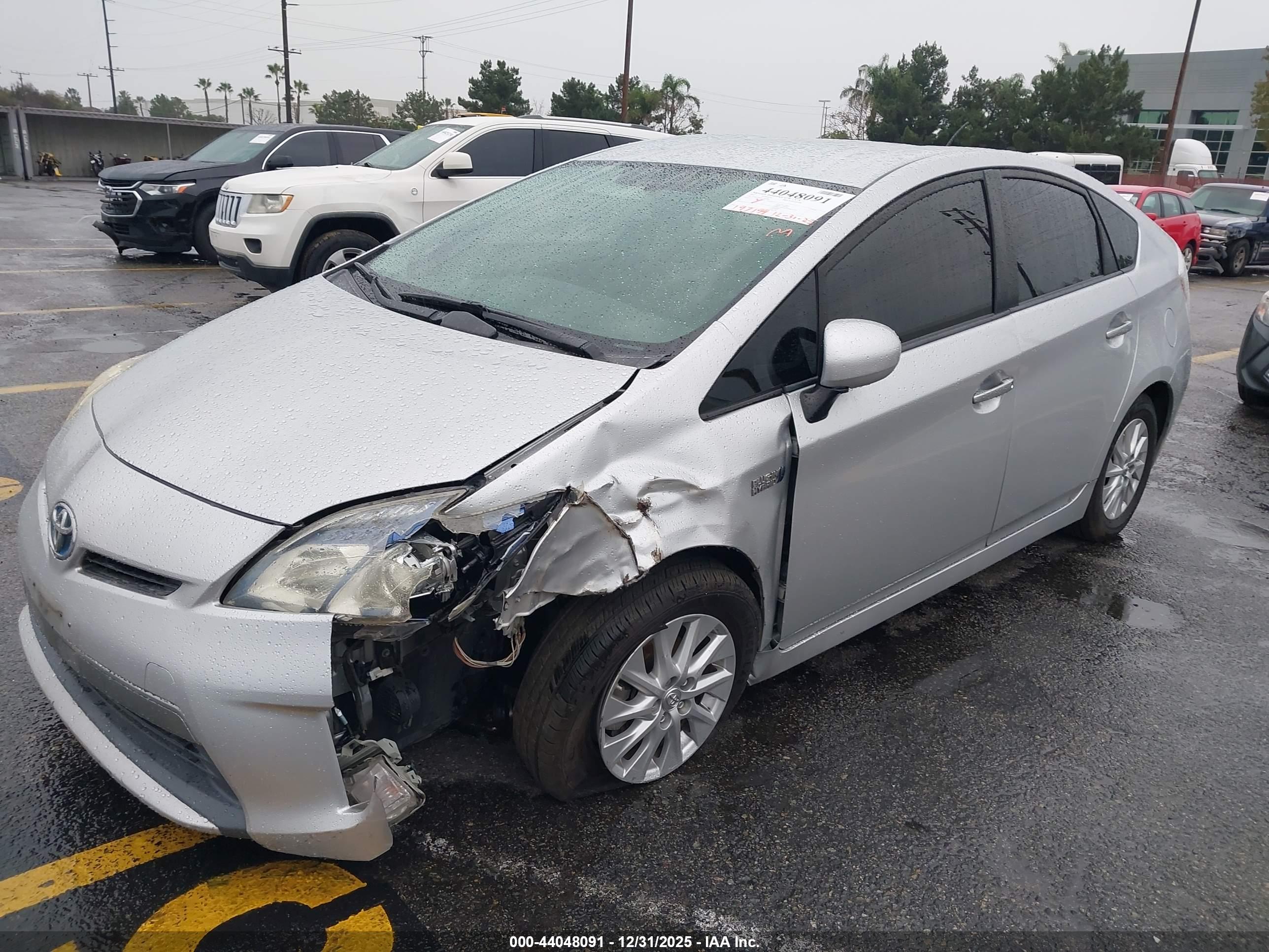 TOYOTA PRIUS image 2