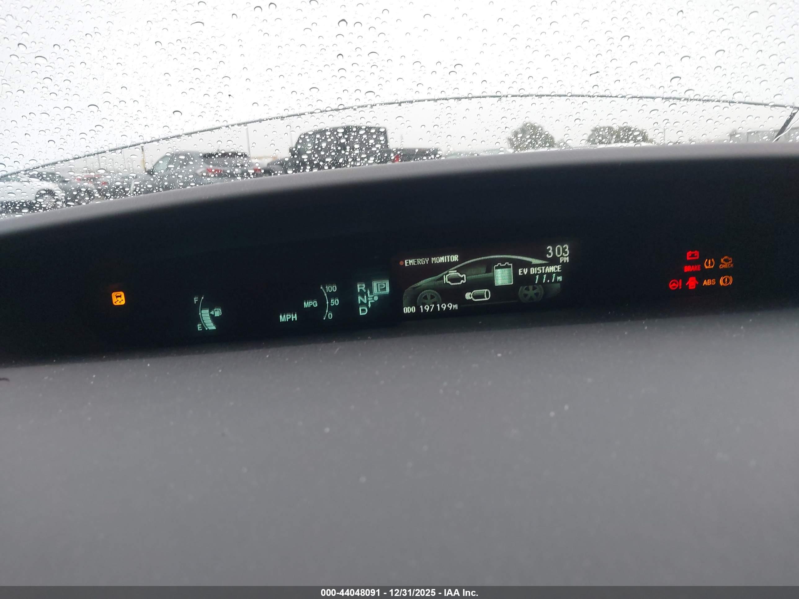 TOYOTA PRIUS image 7