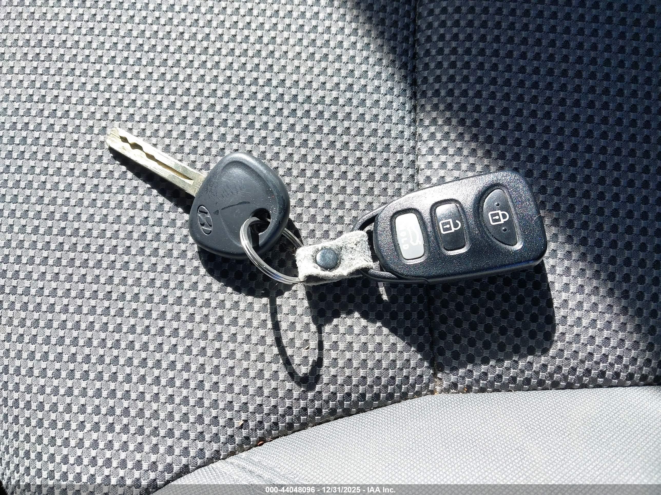 HYUNDAI SONATA image 11