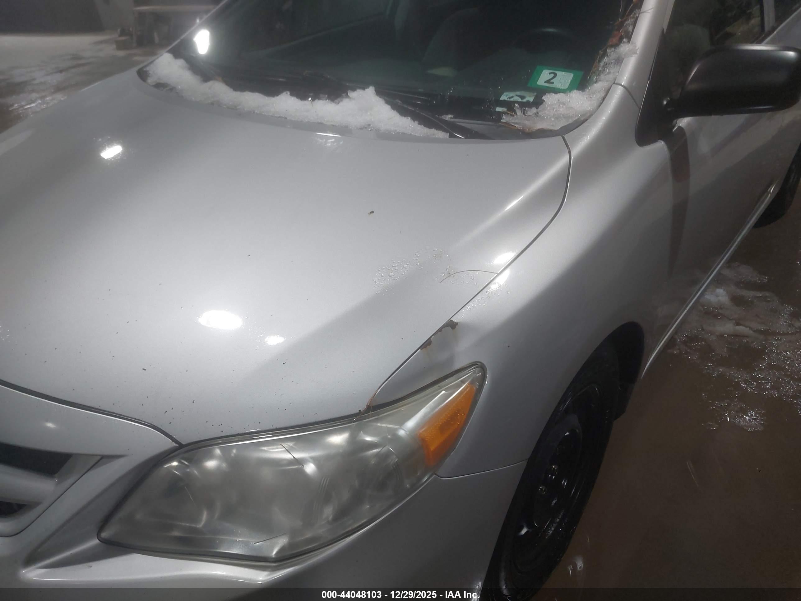 TOYOTA COROLLA image 6