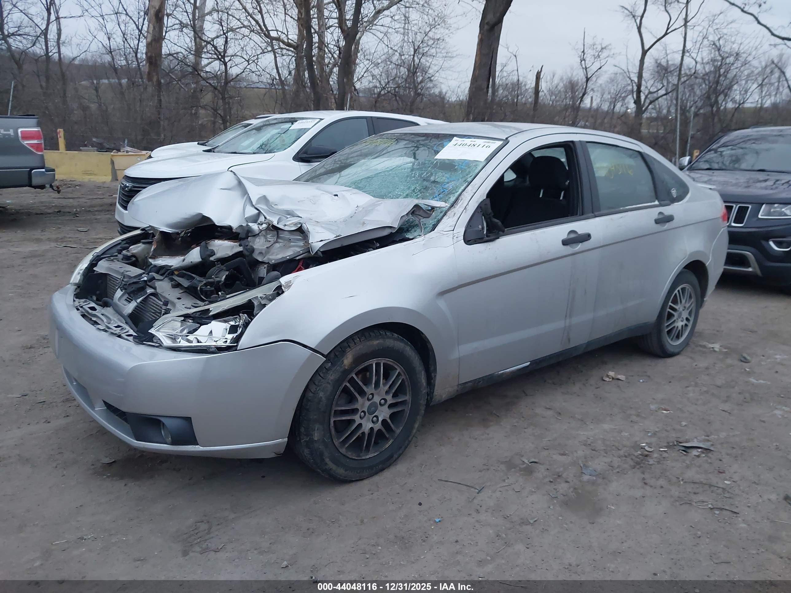 FORD FOCUS image 2