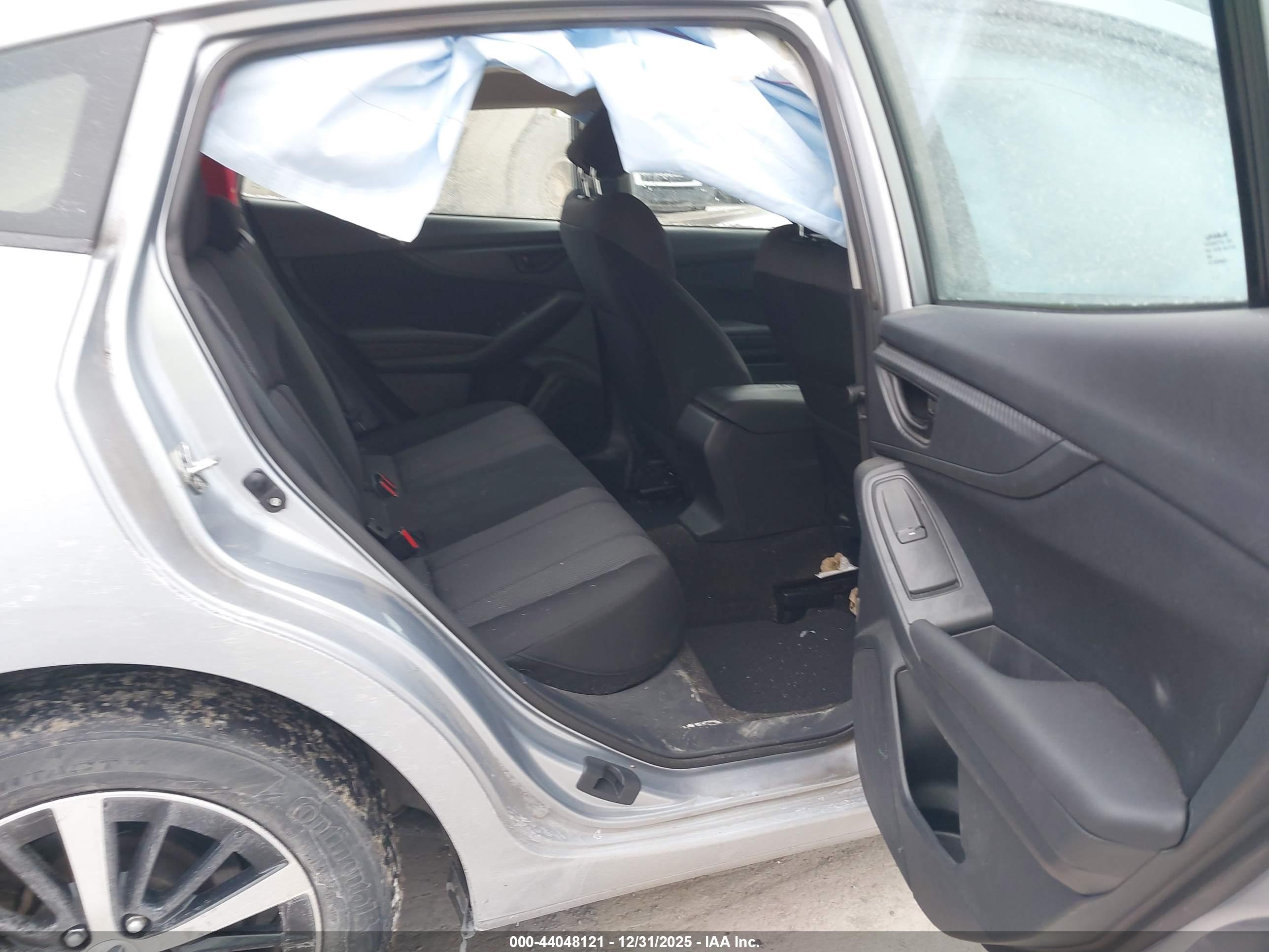 SUBARU IMPREZA image 8